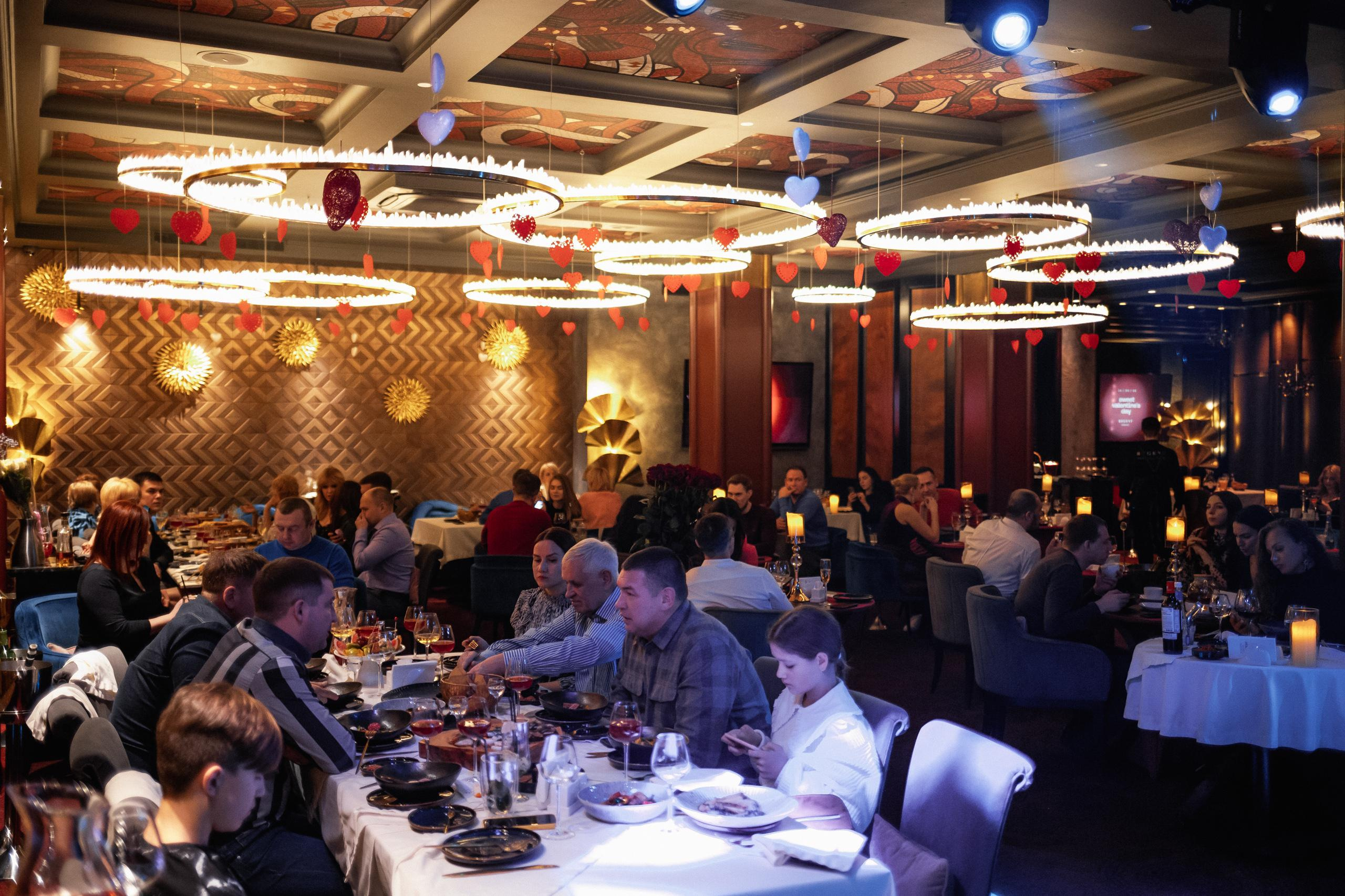 SWEET VALENTINE'S DAY. СВОИ. ФОТООТЧЕТЫ-СОБЫТИЯ-МЕСТА