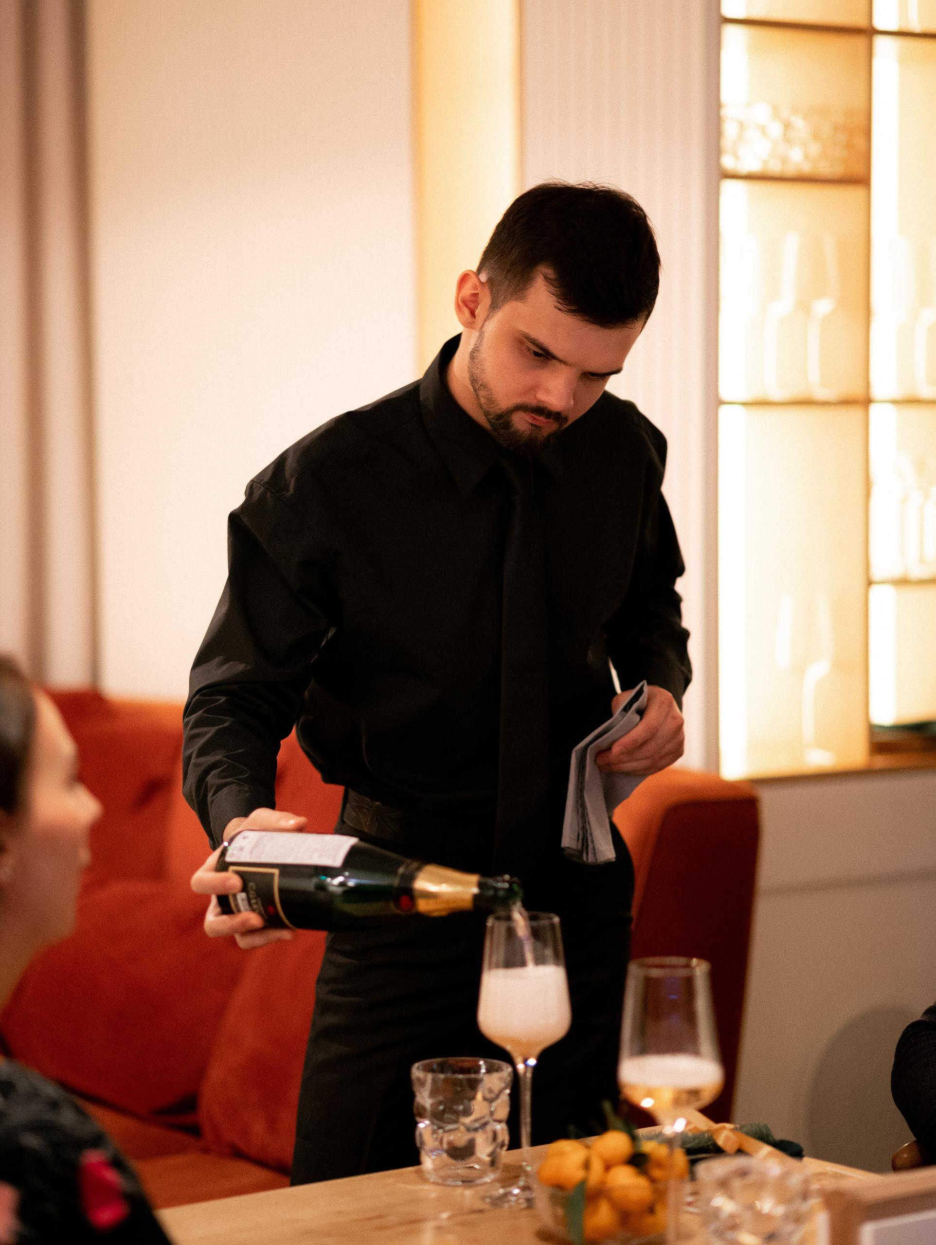 ИММЕРСИВНЫЙ ГАСТРО-УЖИН. СВОИ. ФОТООТЧЕТЫ-СОБЫТИЯ-МЕСТА