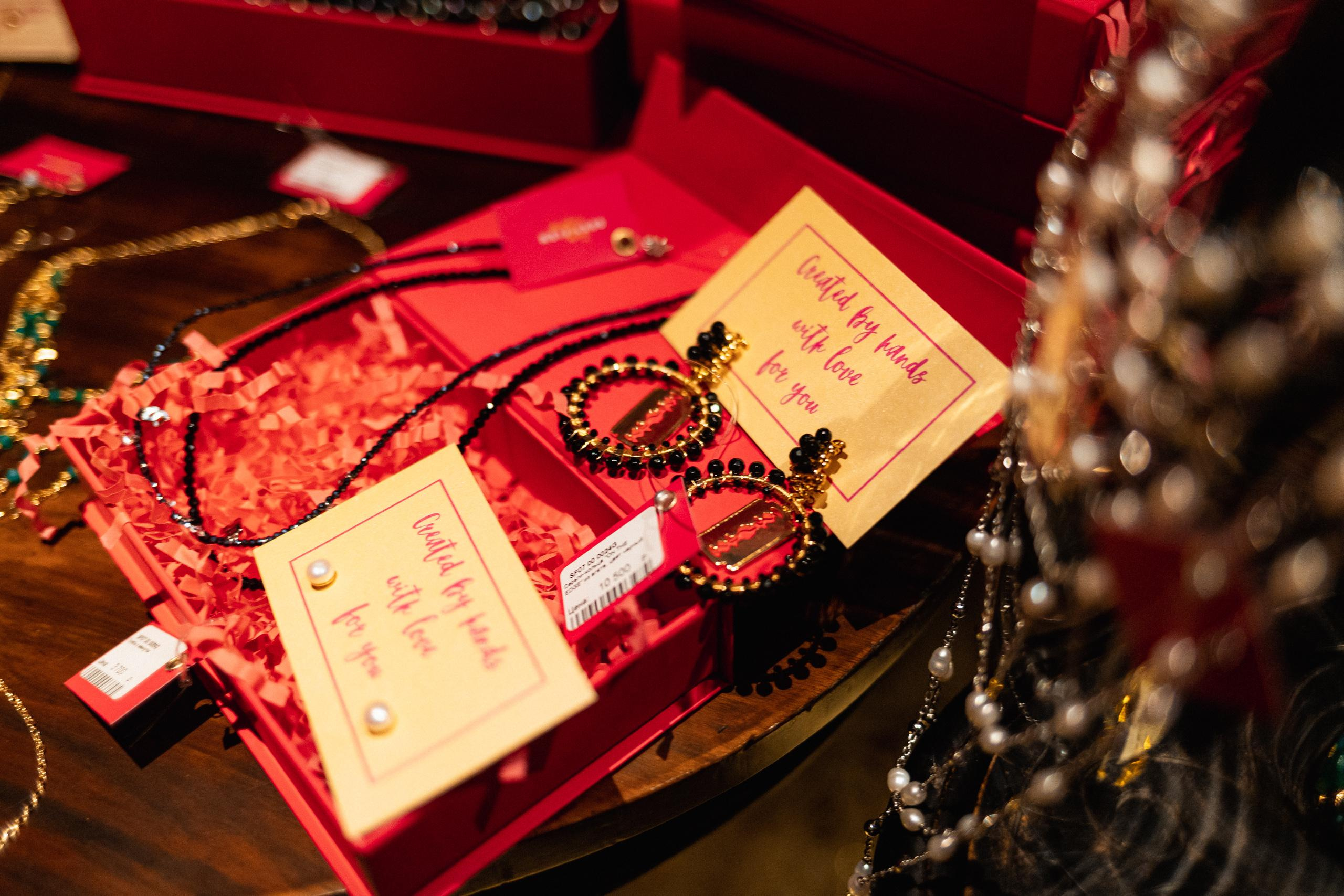 CHRISTMAS MOOD. СВОИ. ФОТООТЧЕТЫ-СОБЫТИЯ-МЕСТА