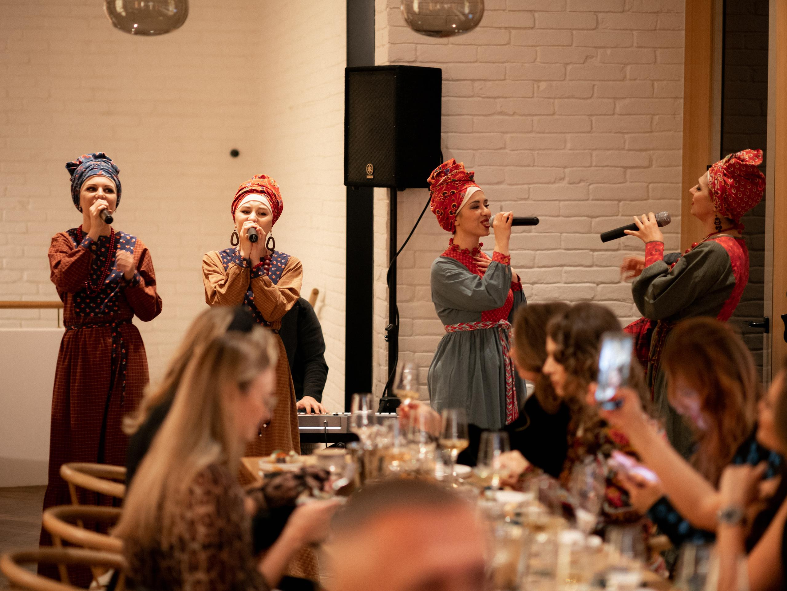 ИММЕРСИВНЫЙ ГАСТРО-УЖИН. СВОИ. ФОТООТЧЕТЫ-СОБЫТИЯ-МЕСТА