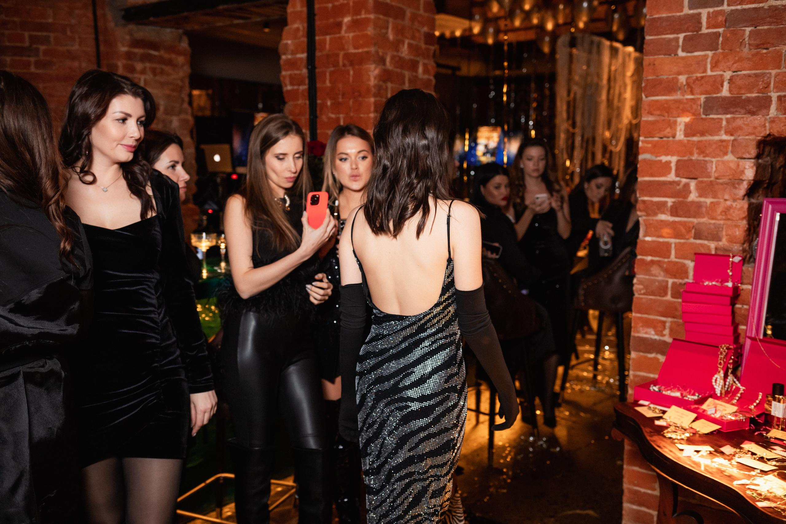 CHRISTMAS MOOD. СВОИ. ФОТООТЧЕТЫ-СОБЫТИЯ-МЕСТА