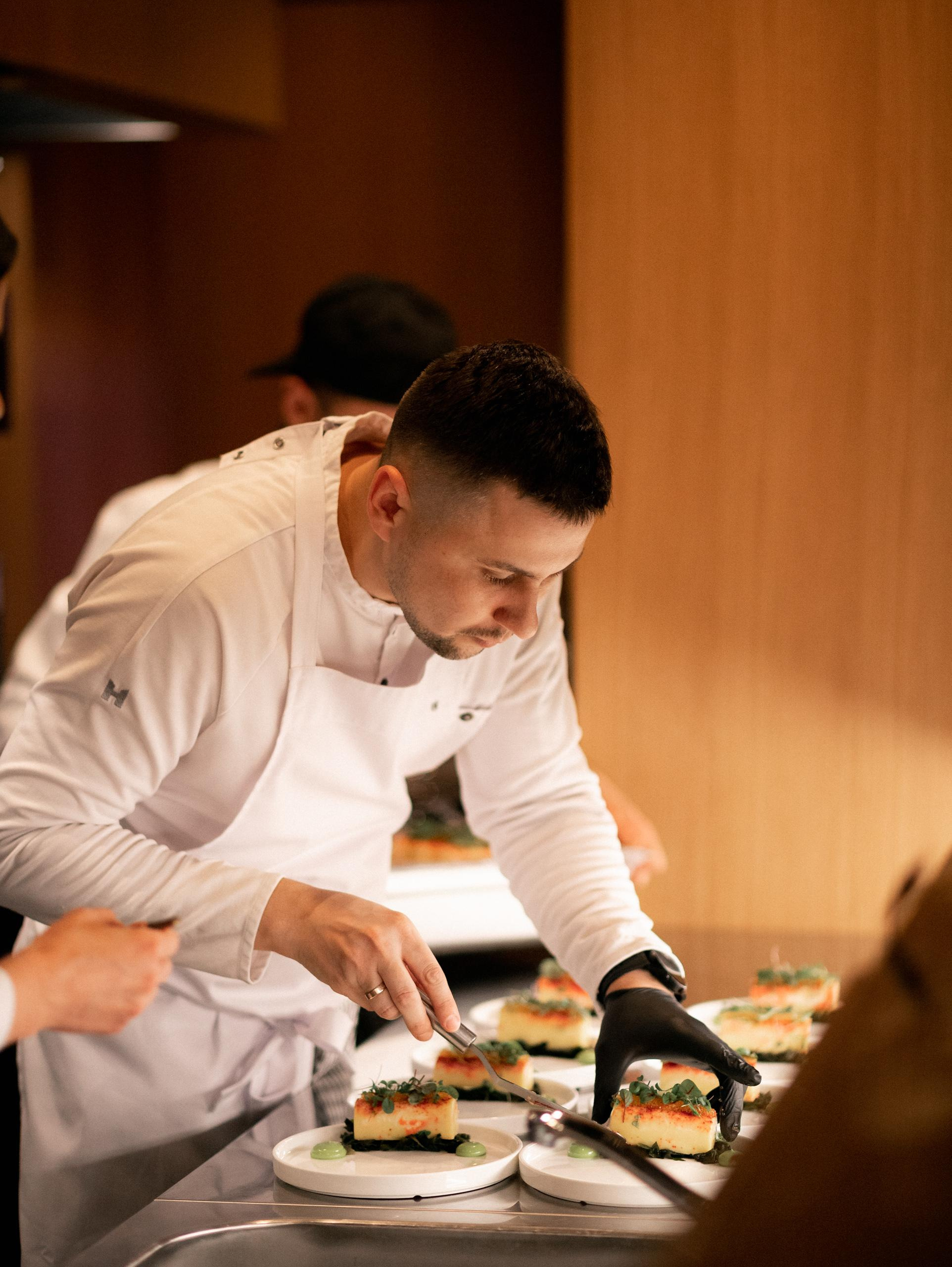 ИММЕРСИВНЫЙ ГАСТРО-УЖИН. СВОИ. ФОТООТЧЕТЫ-СОБЫТИЯ-МЕСТА