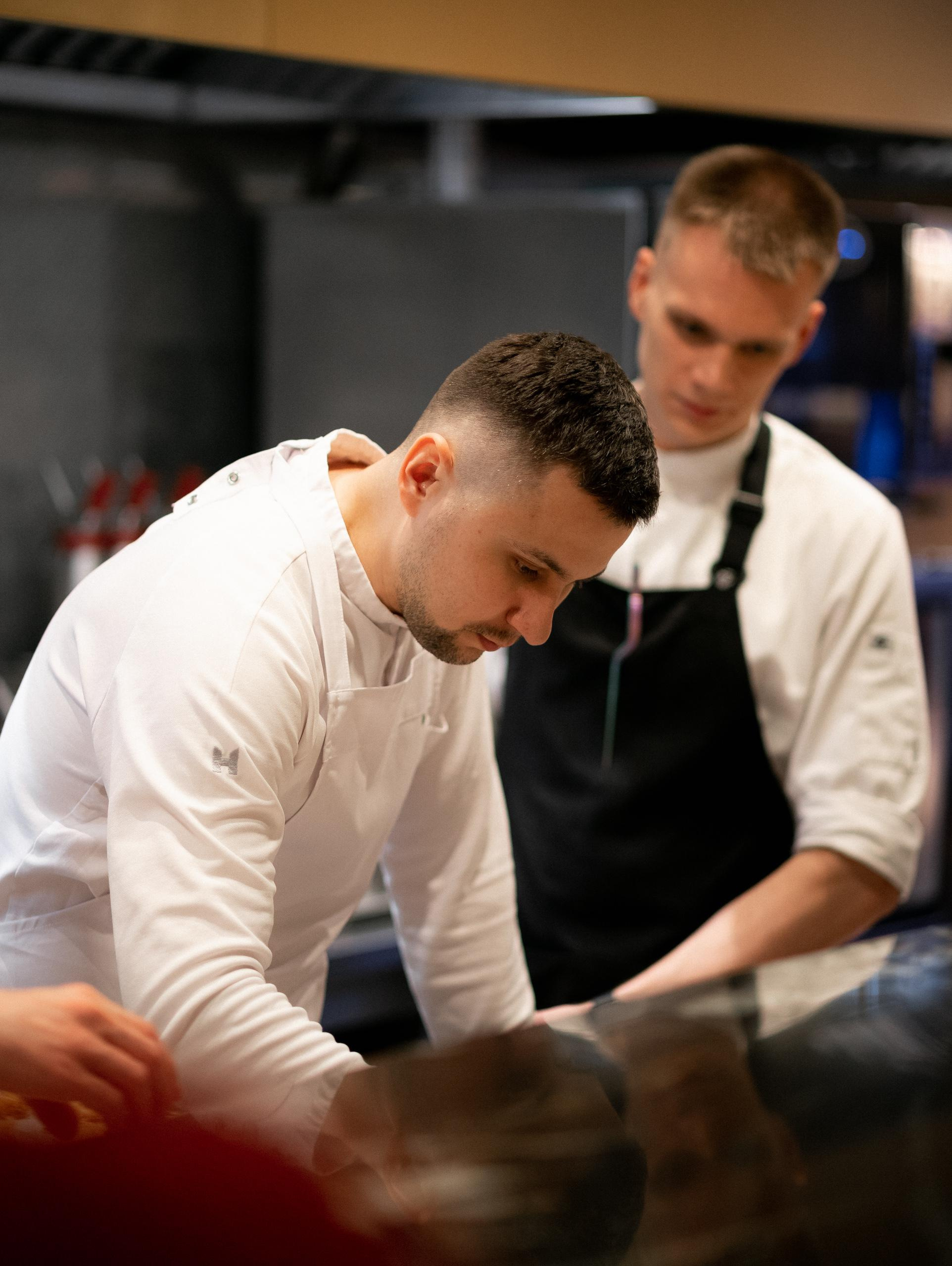 ИММЕРСИВНЫЙ ГАСТРО-УЖИН. СВОИ. ФОТООТЧЕТЫ-СОБЫТИЯ-МЕСТА