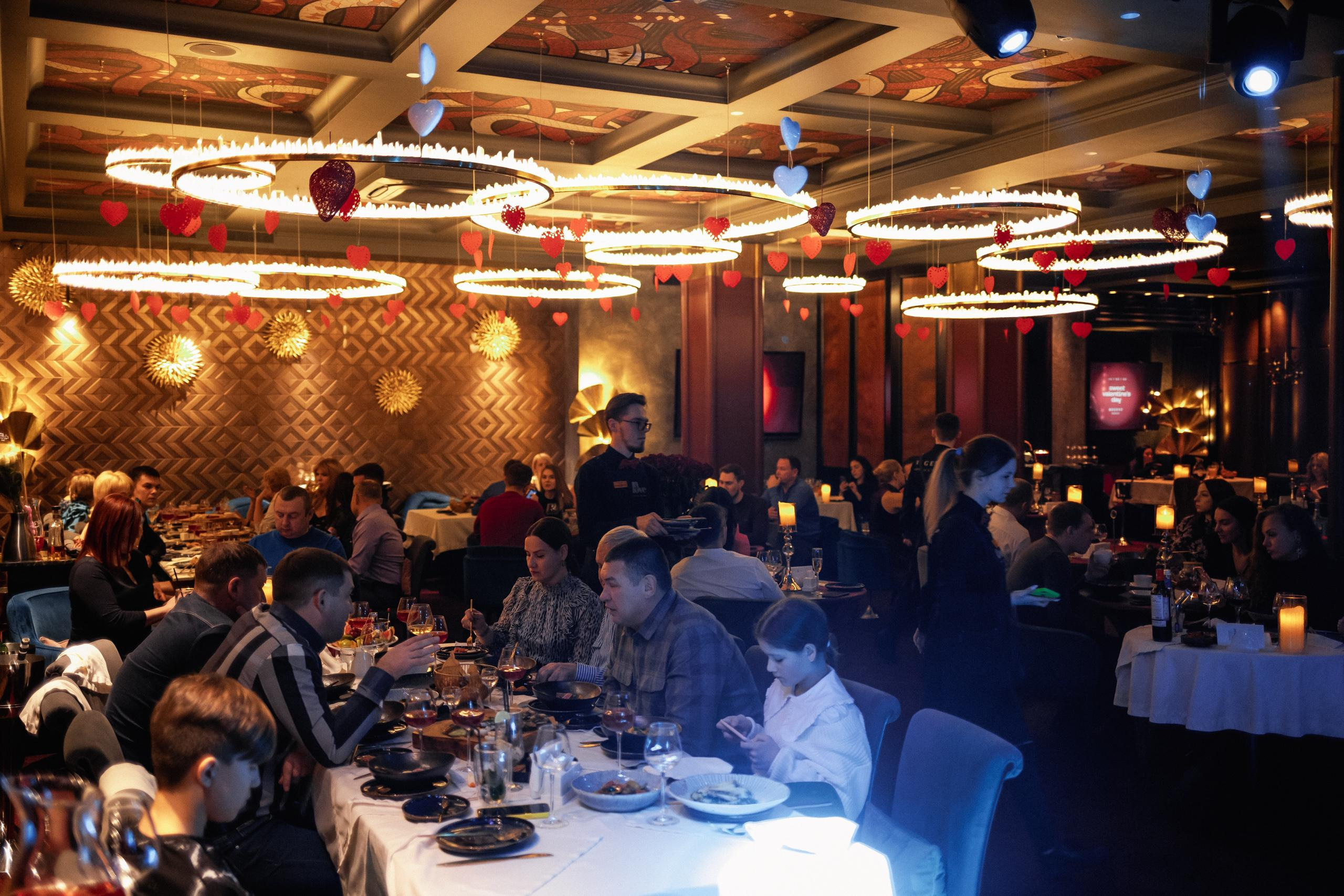 SWEET VALENTINE'S DAY. СВОИ. ФОТООТЧЕТЫ-СОБЫТИЯ-МЕСТА