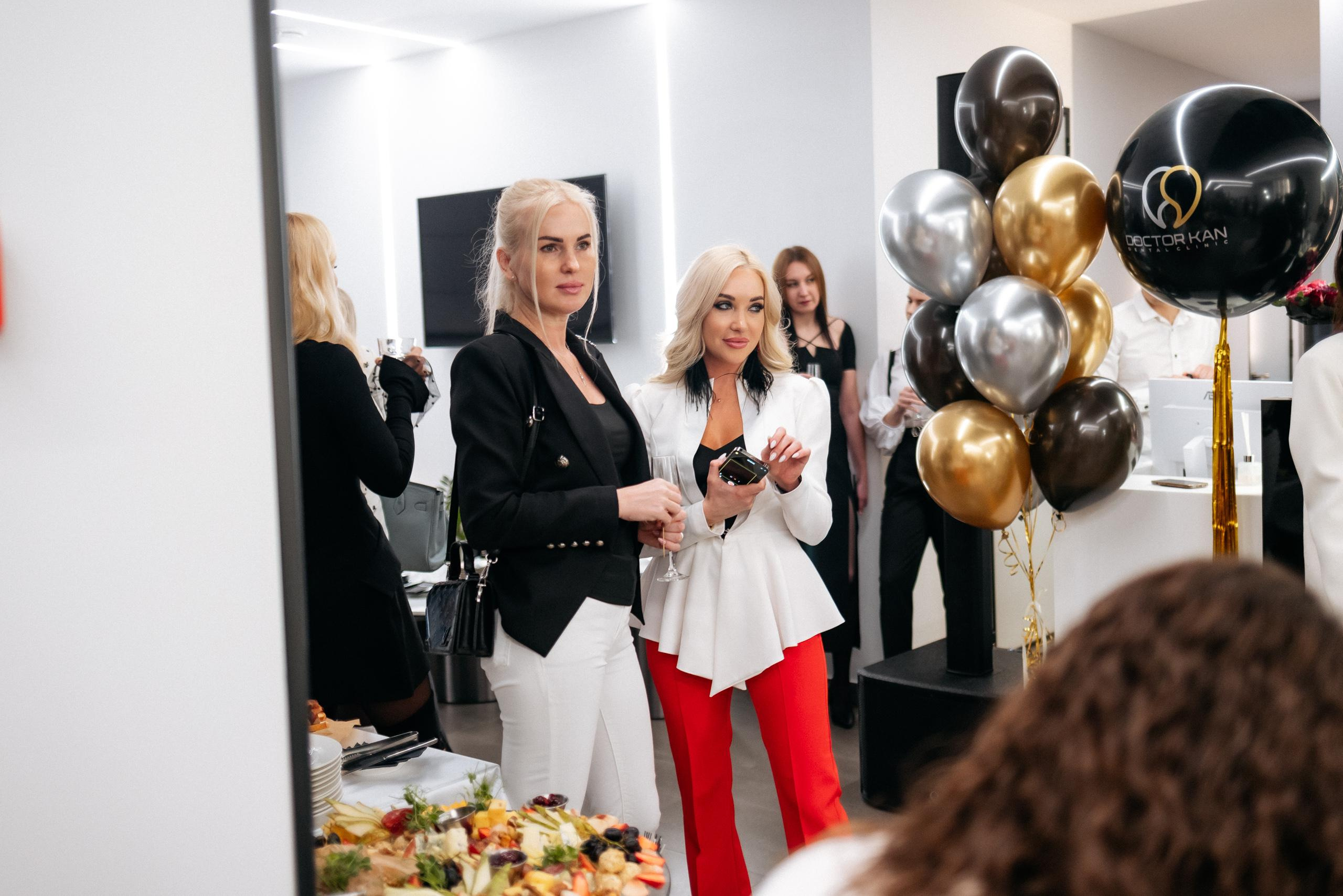 Официальное открытие стоматологической клиники Doctor Kan. СВОИ. ФОТООТЧЕТЫ-СОБЫТИЯ-МЕСТА
