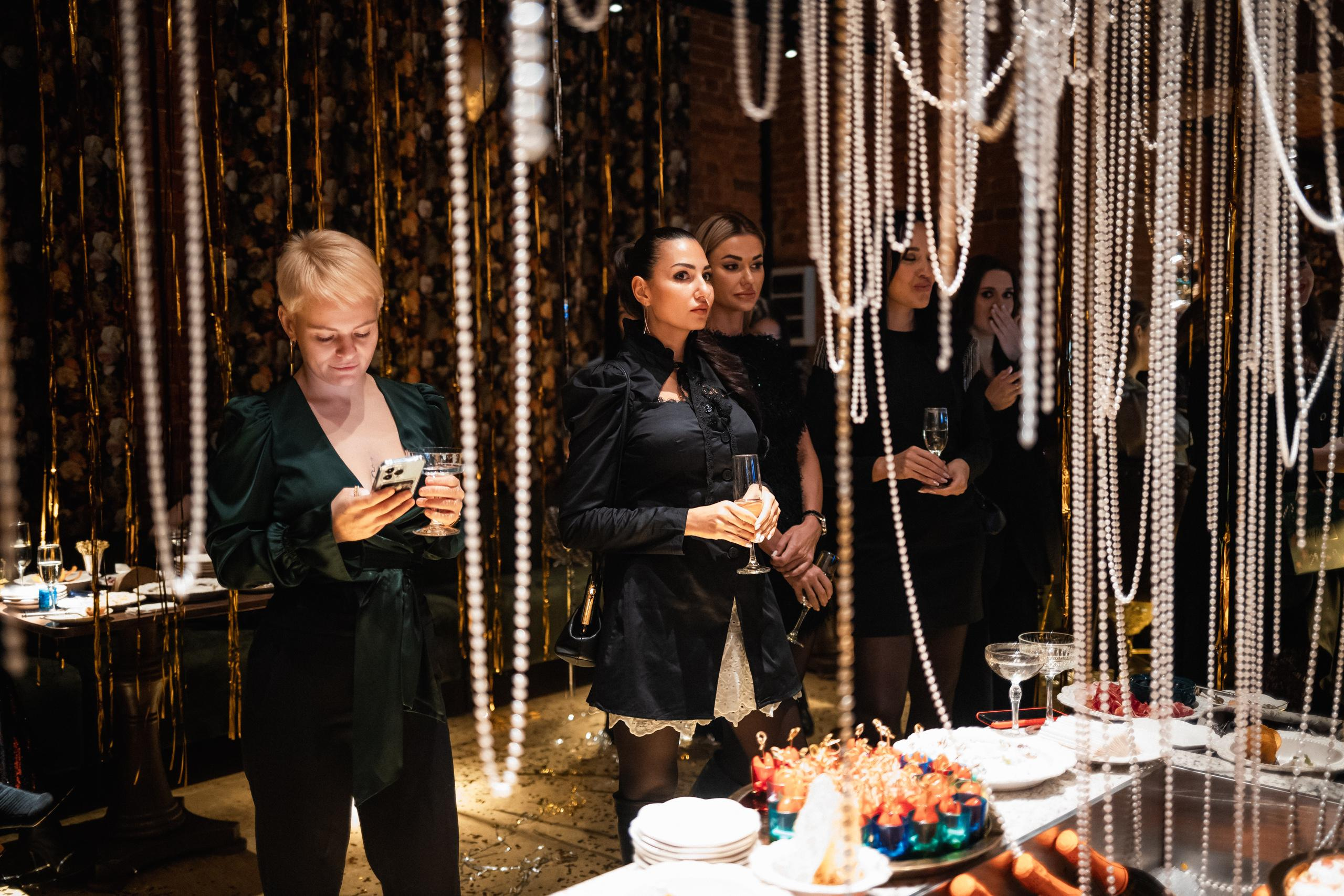 CHRISTMAS MOOD. СВОИ. ФОТООТЧЕТЫ-СОБЫТИЯ-МЕСТА