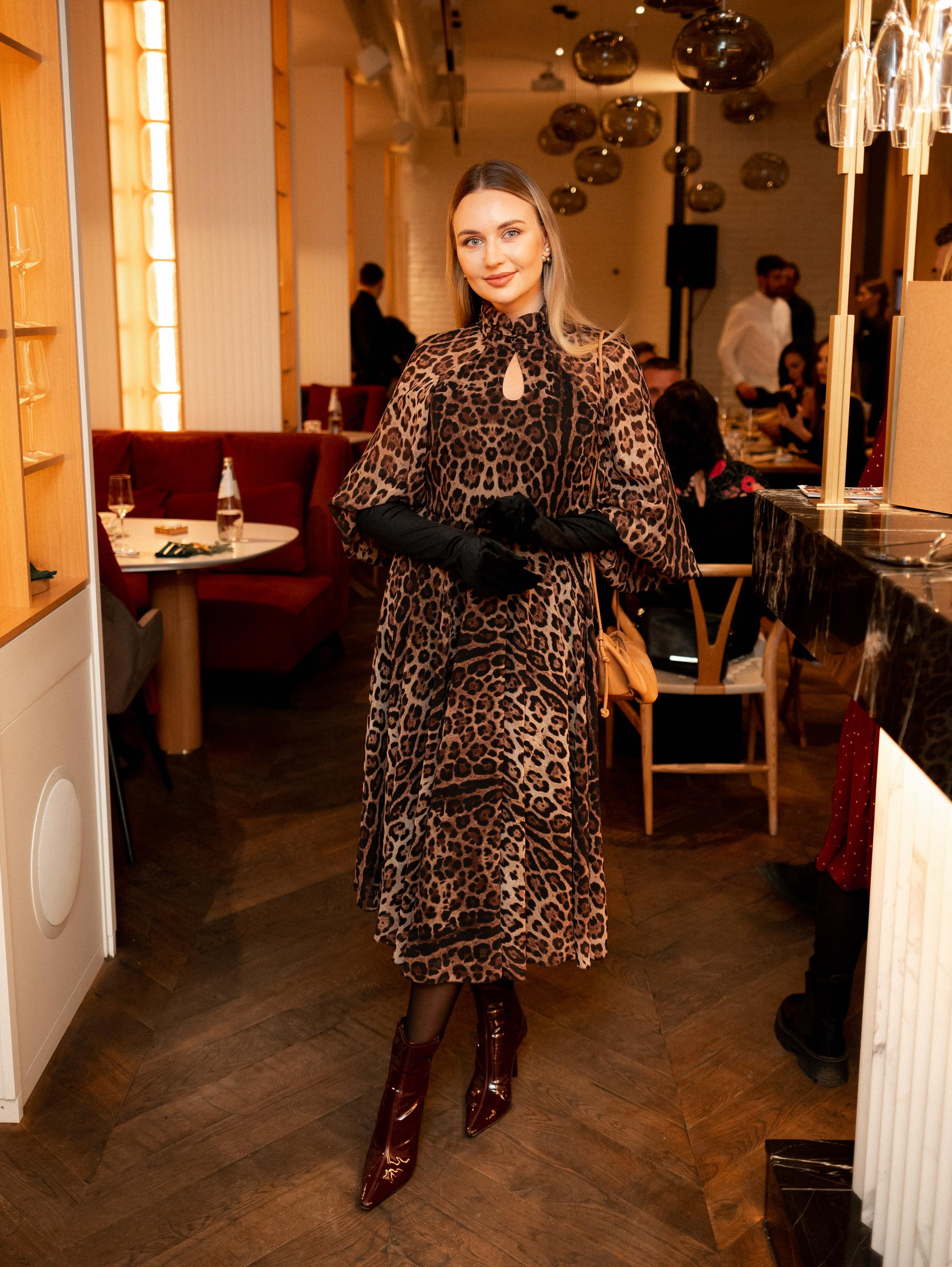 ИММЕРСИВНЫЙ ГАСТРО-УЖИН. СВОИ. ФОТООТЧЕТЫ-СОБЫТИЯ-МЕСТА