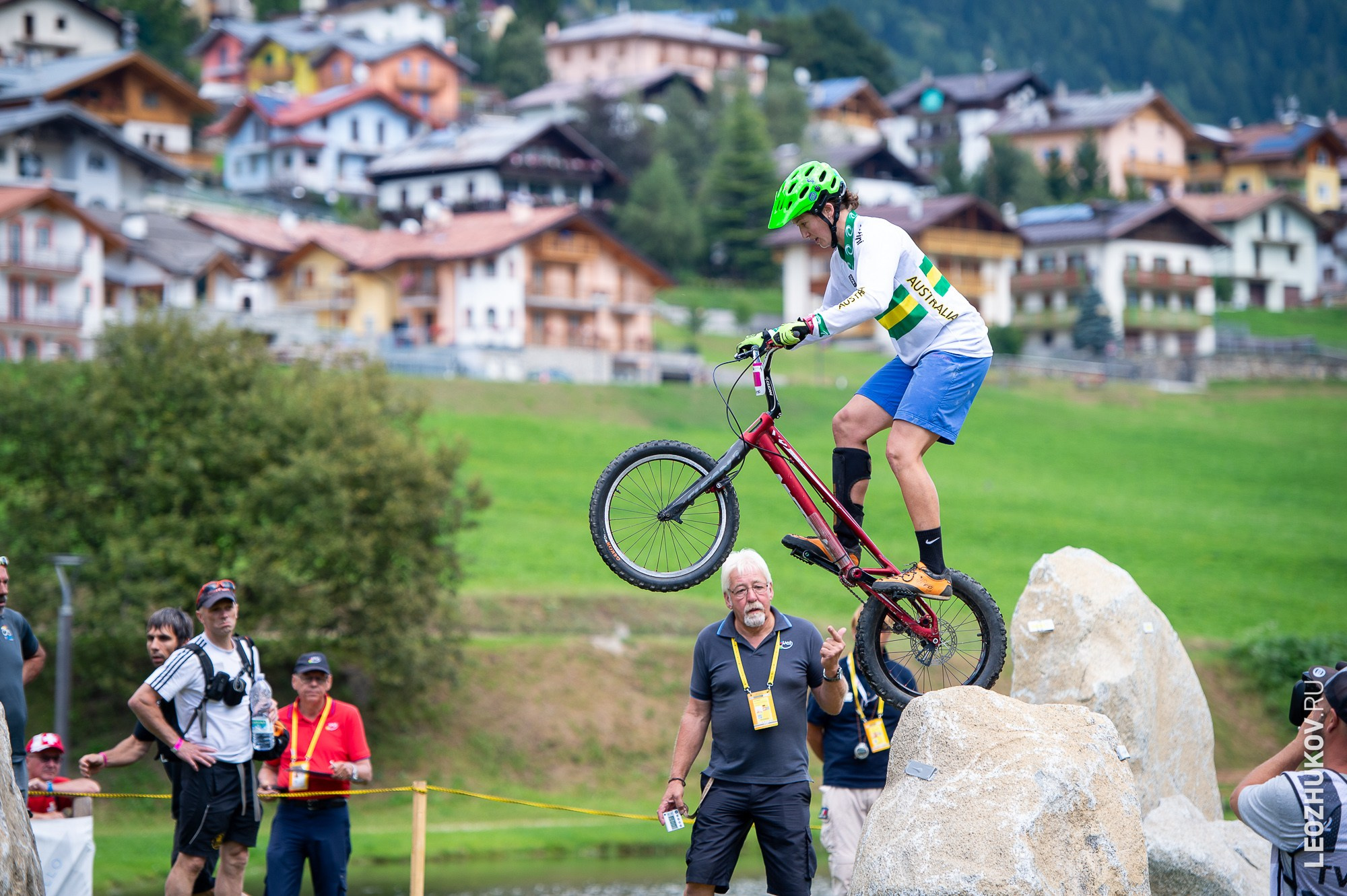 UCI Trials World Championships 2016 — finals. Sports photographer Leonid Zhukov