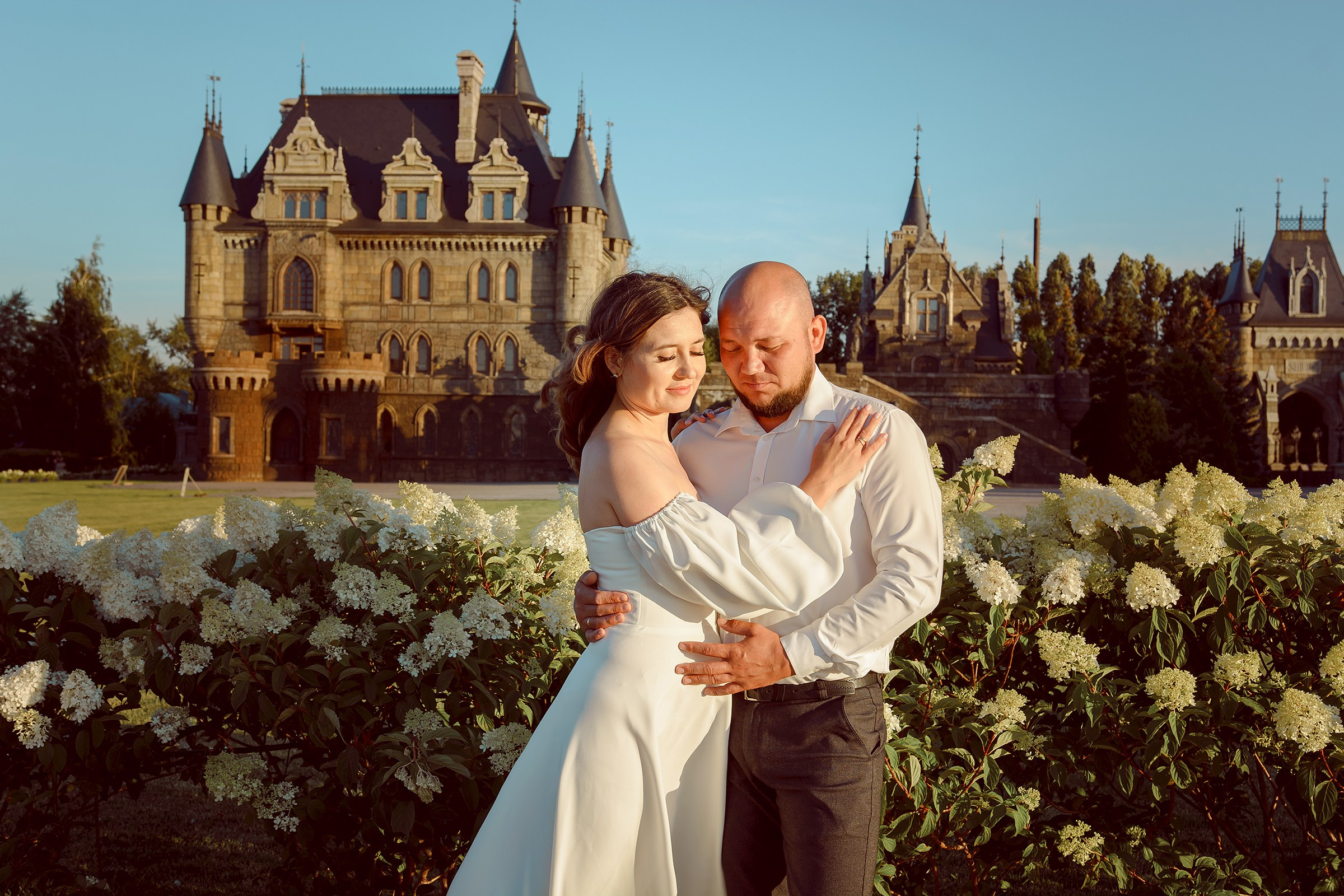Фотосессии у Замка Гарибальди. Фотограф Оксана Сафонова г. Тольятти