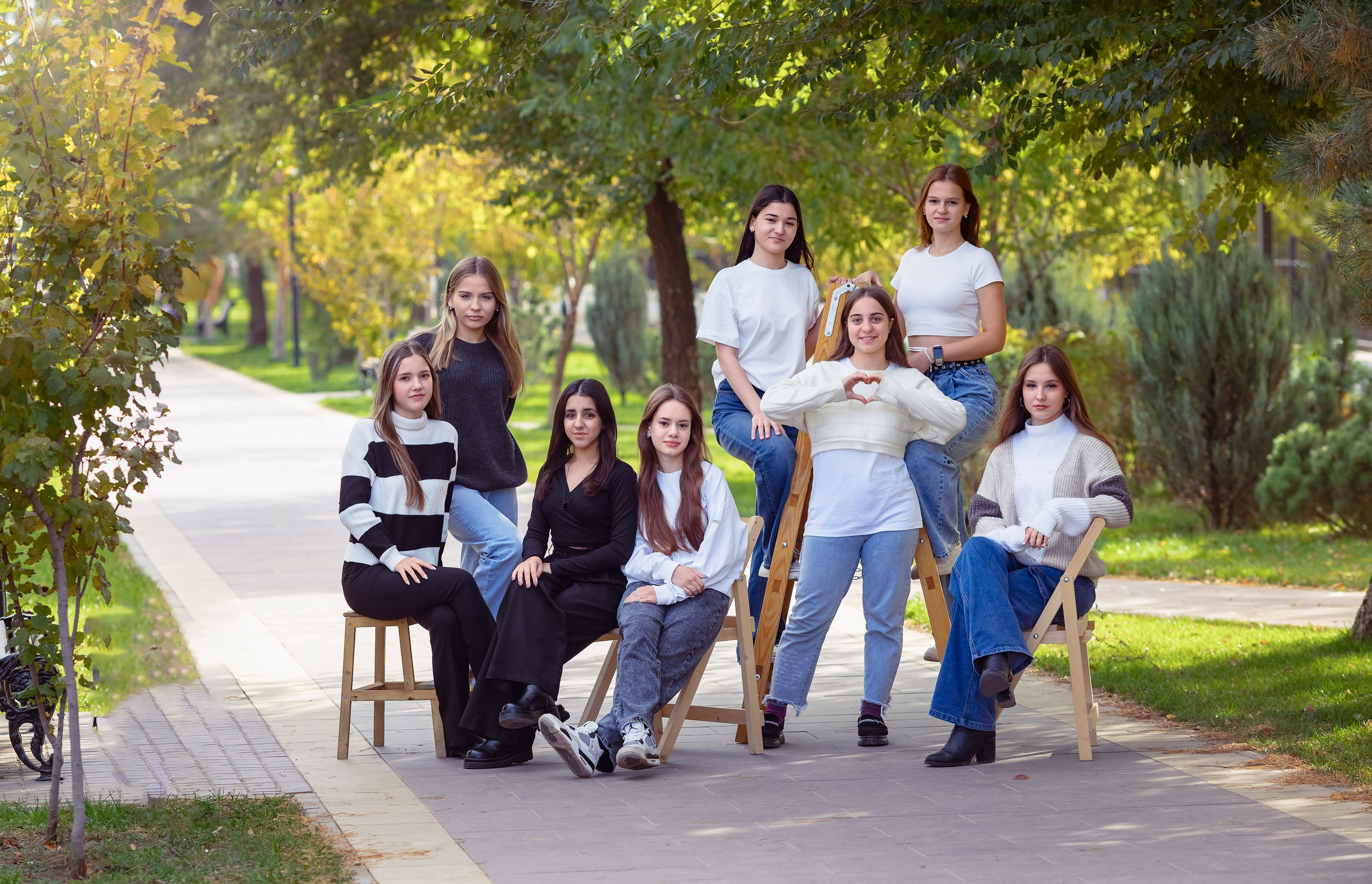 Старшая школа. Выпускные школьные фотоальбомы для школ и детских садов в Волгограде и Волжском