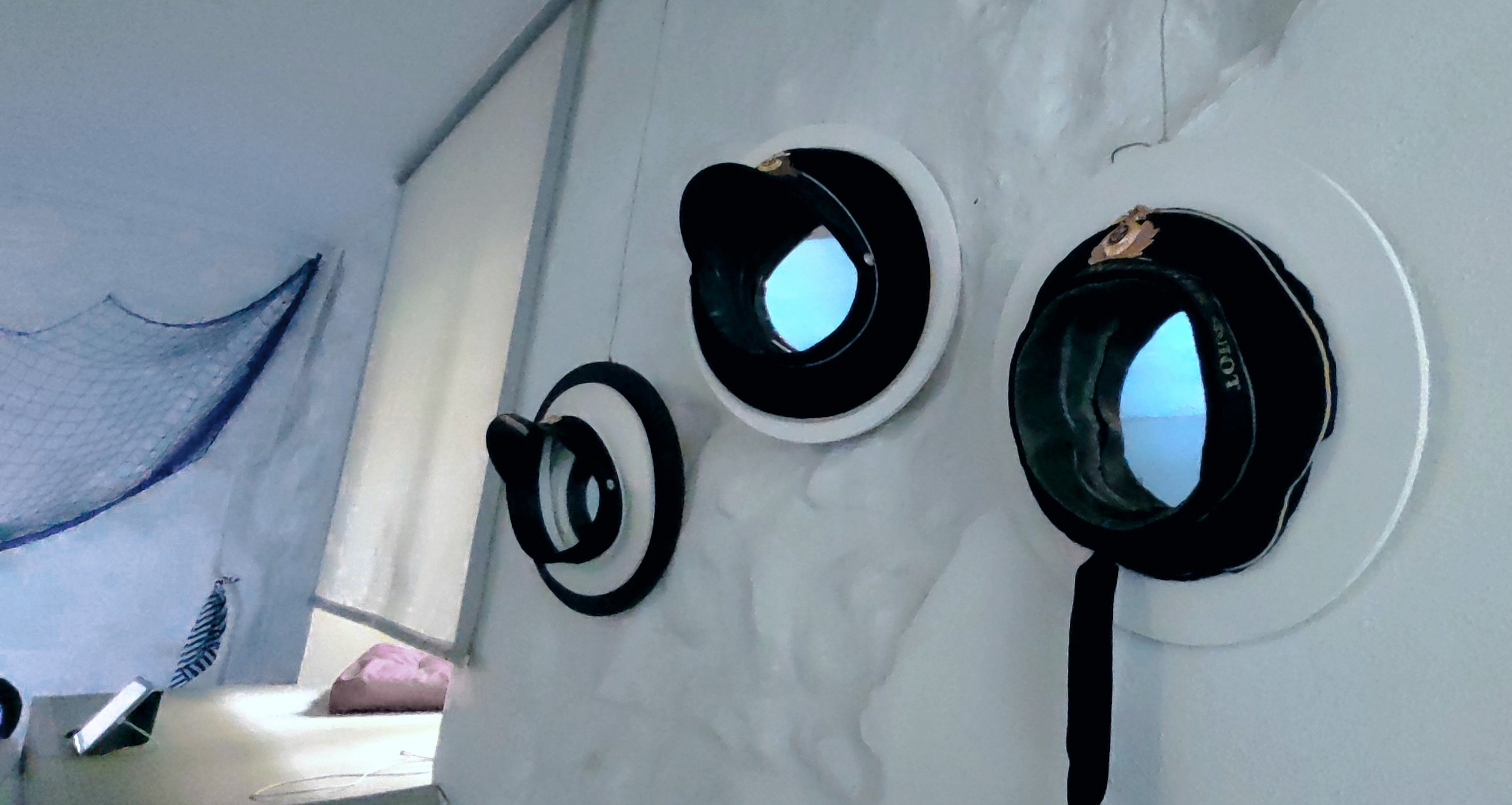 КУКУМАРИЯ-25. ПЕРСОНАЛЬНЫЙ ВЫСТАВОЧНЫЙ ПРОЕКТ. Художник, преподаватель дизайна, начинающий сценограф и режиссёр во Владивостоке