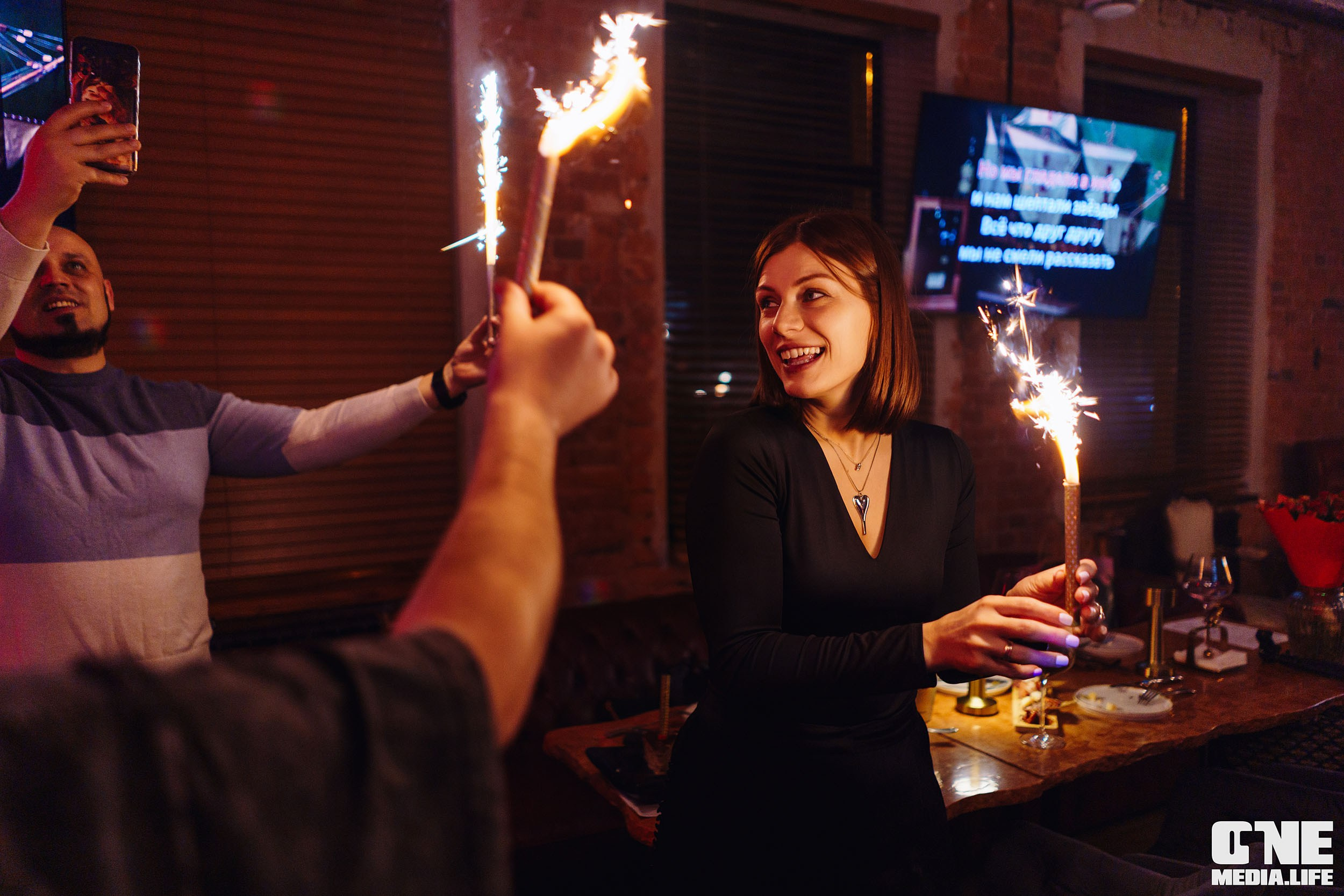 Фоторепортаж из караоке-клуба Белгравия. One Media Life: фоторепортажи, фотоотчеты с мероприятий и заведений