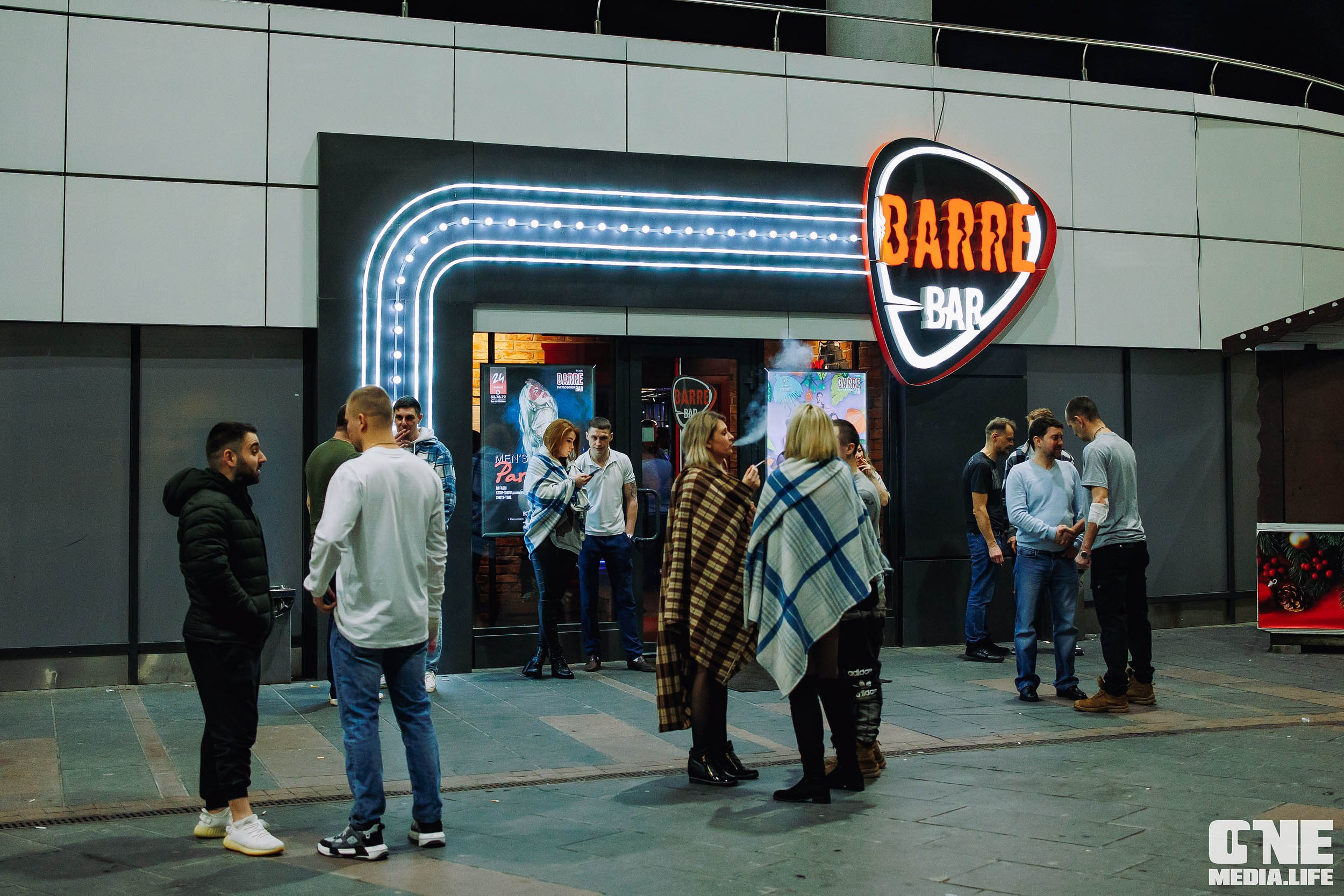 Фотоотчет с вечеринки в Barre. One Media Life: фоторепортажи, фотоотчеты с мероприятий и заведений