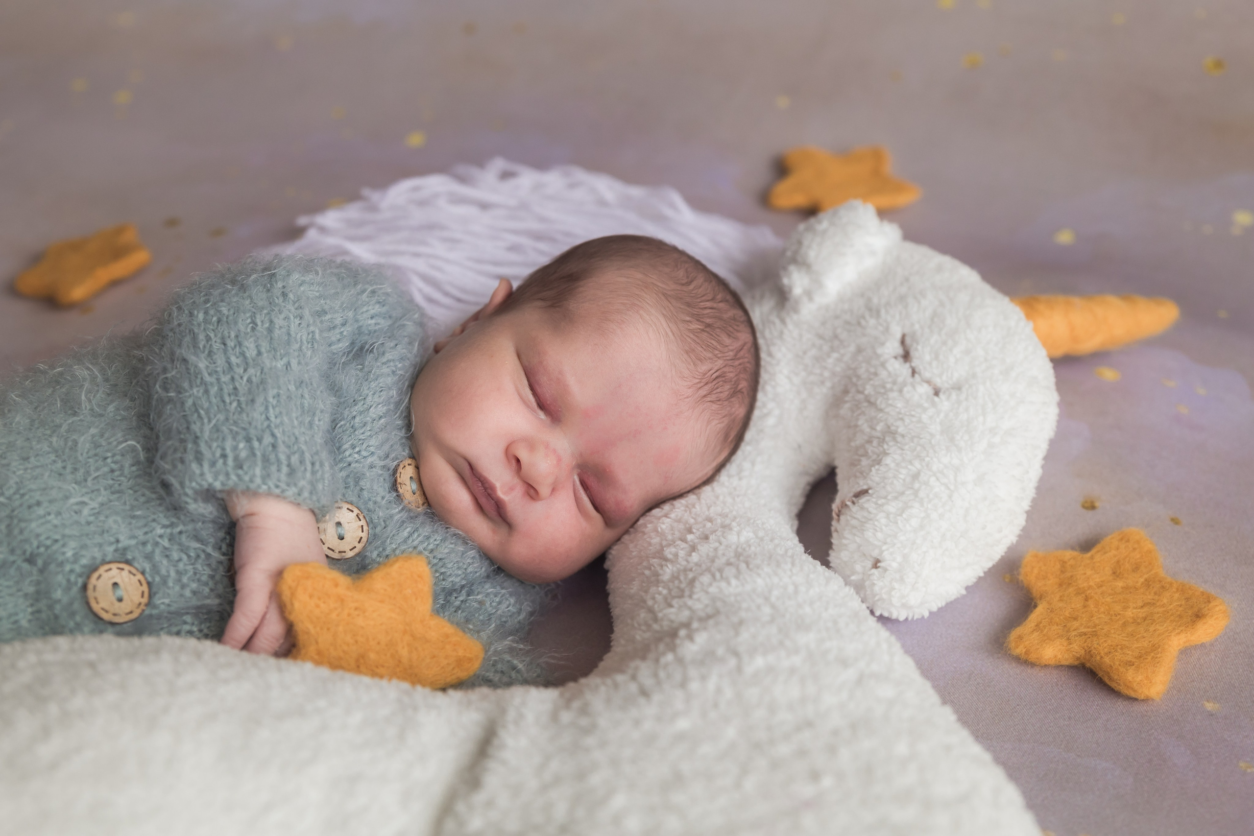 Newborn photoshooting. Professional family and children’s photographer in Izmir Irina Eron