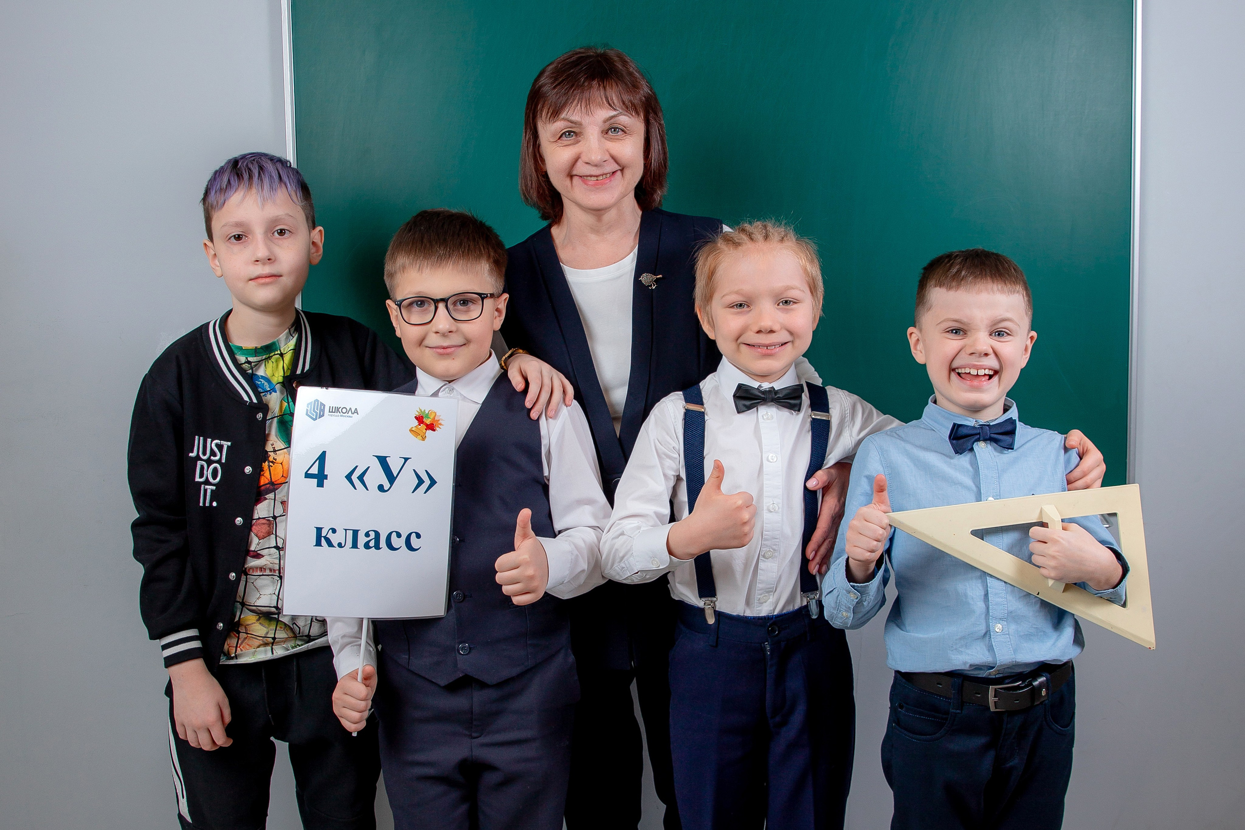 Школьные выпускные альбомы. Фотограф и режиссер Московко Екатерина