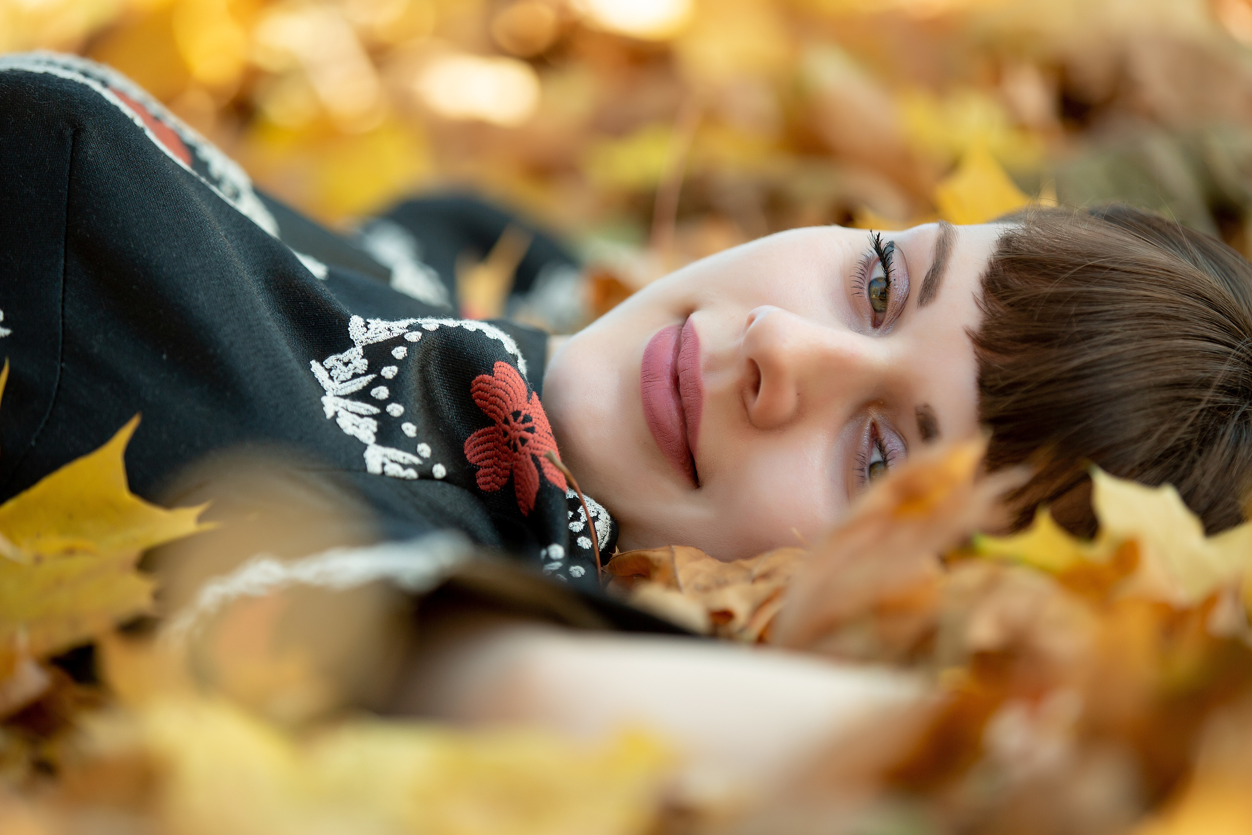 Фотосессия с девушками в осеннем парке. Свадебный фотограф в Барановичах Вячеслав Шах-Гусейнов, фотошкола