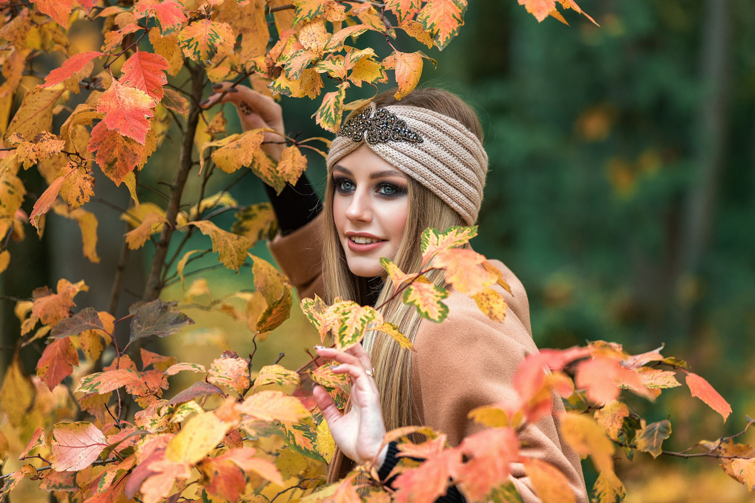 Фотосессия с девушками в осеннем парке. Свадебный фотограф в Барановичах Вячеслав Шах-Гусейнов, фотошкола