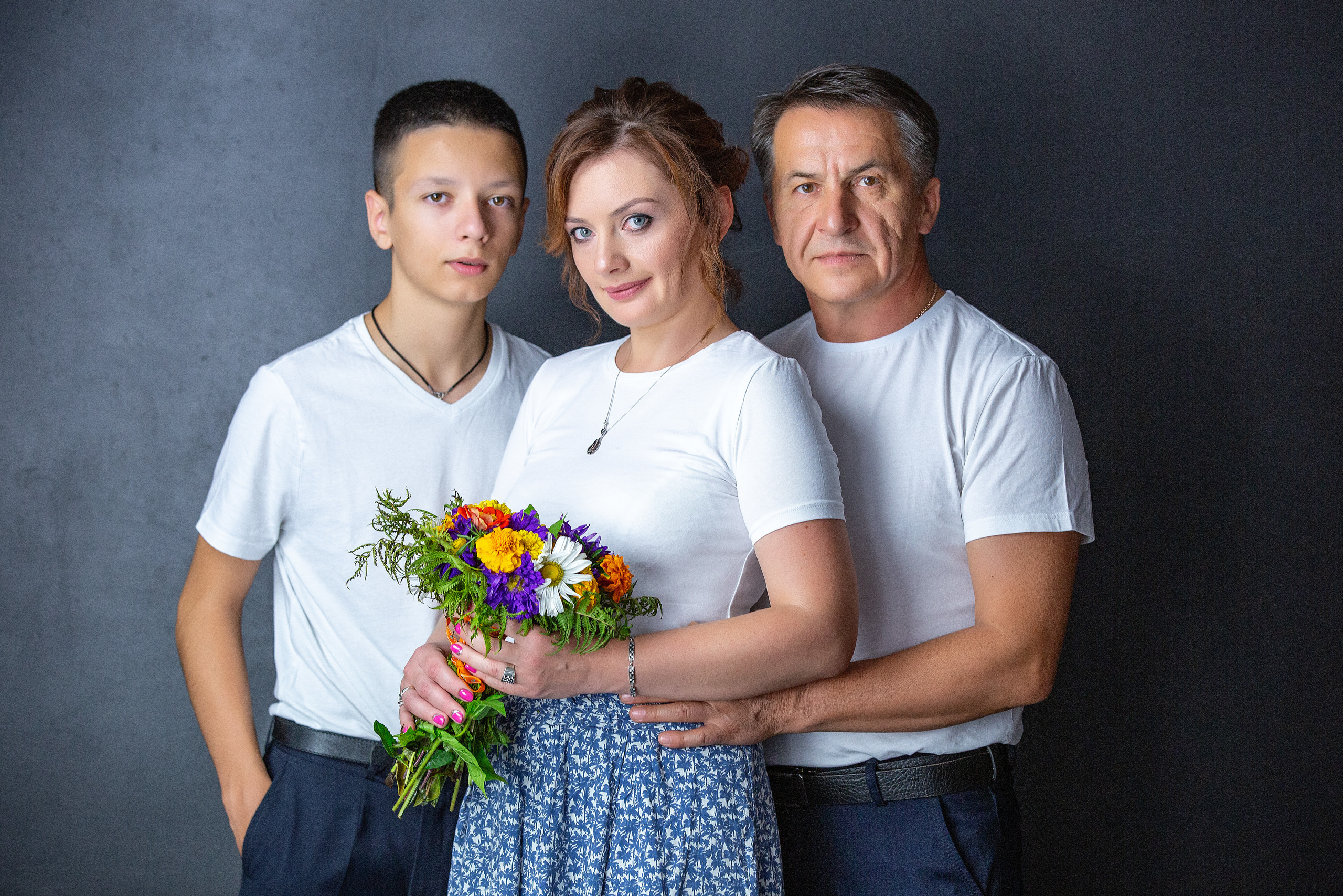 Семейная фотосессия в студии Ajur, Барановичи. Свадебный фотограф в Барановичах Вячеслав Шах-Гусейнов, фотошкола