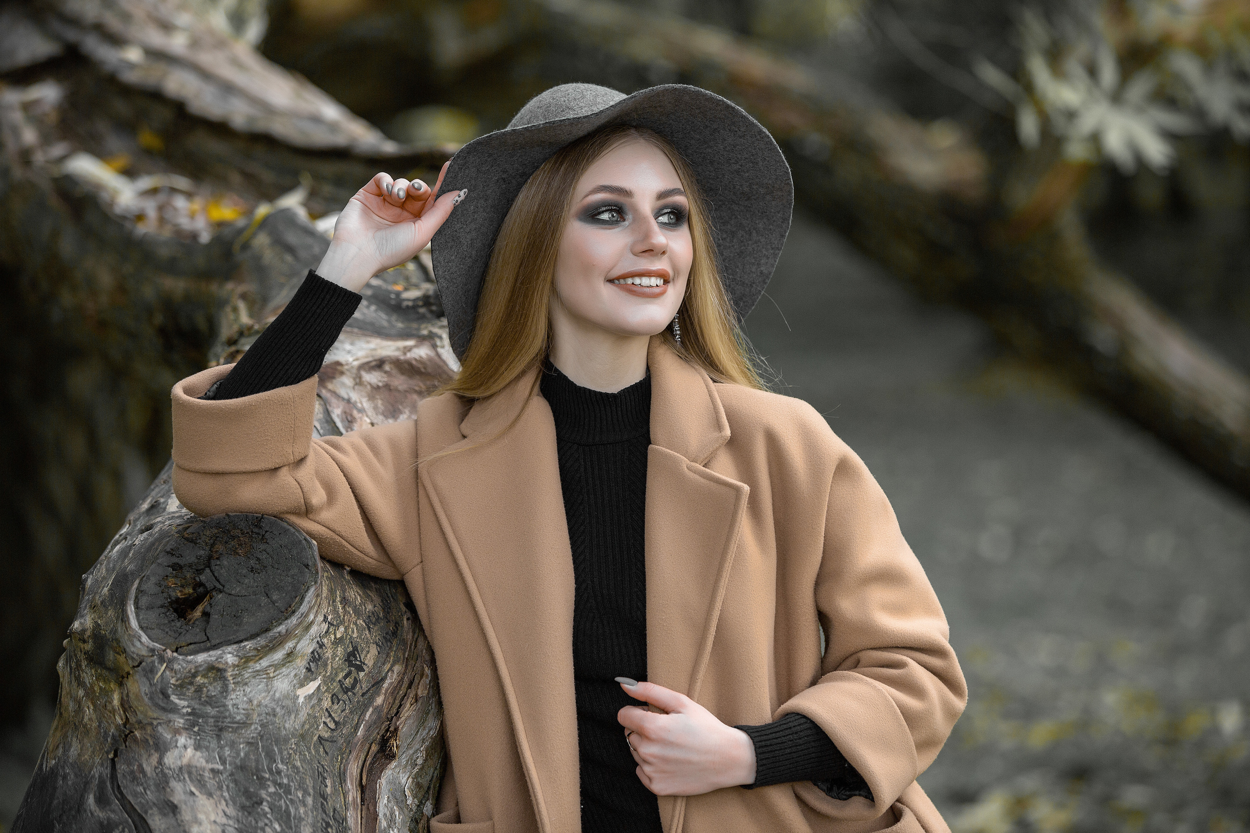 Фотосессия с девушками в осеннем парке. Свадебный фотограф в Барановичах Вячеслав Шах-Гусейнов, фотошкола