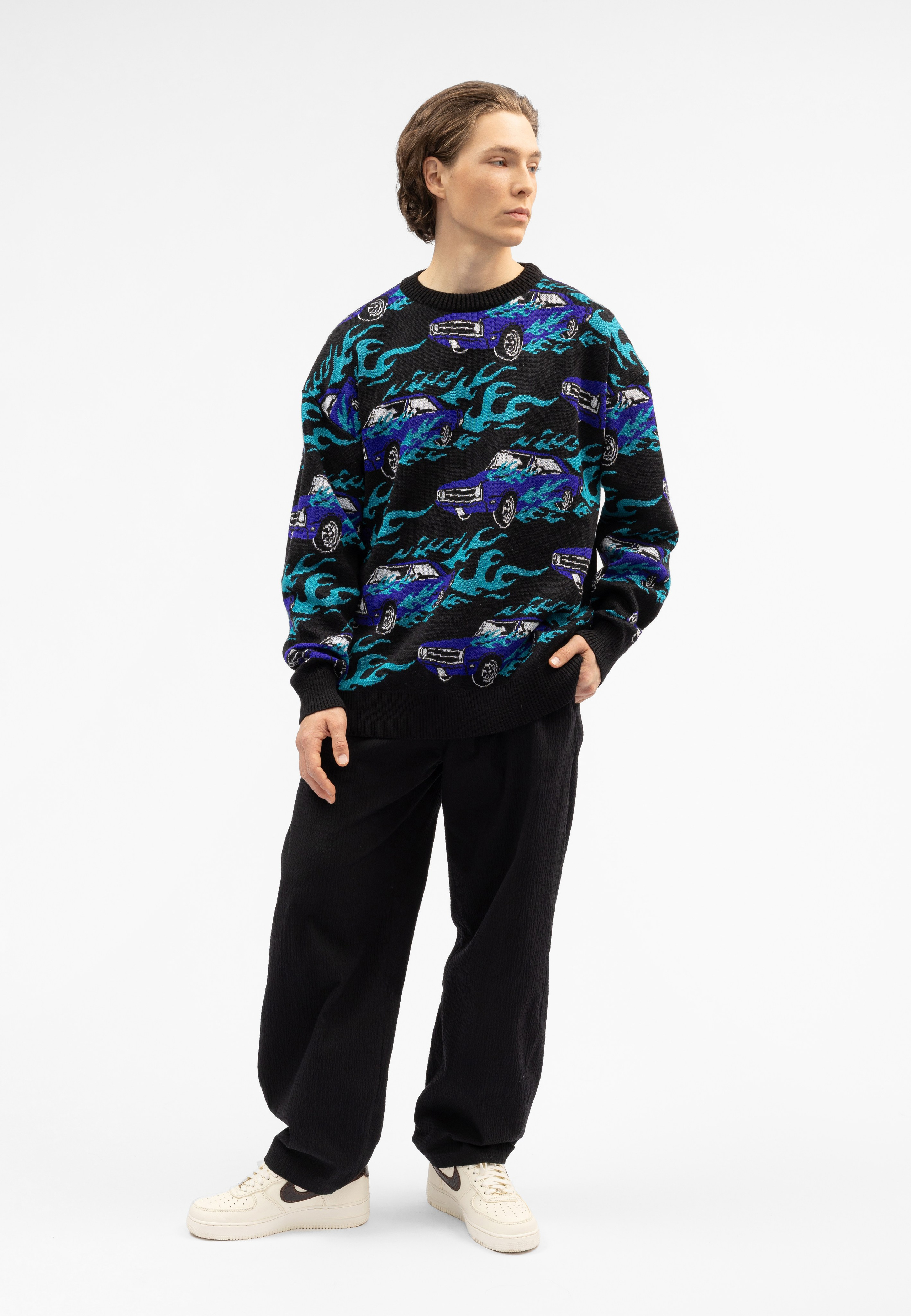 Фотосъёмка свитеров «Behind the scenes» — каталог для Lamoda в СПб