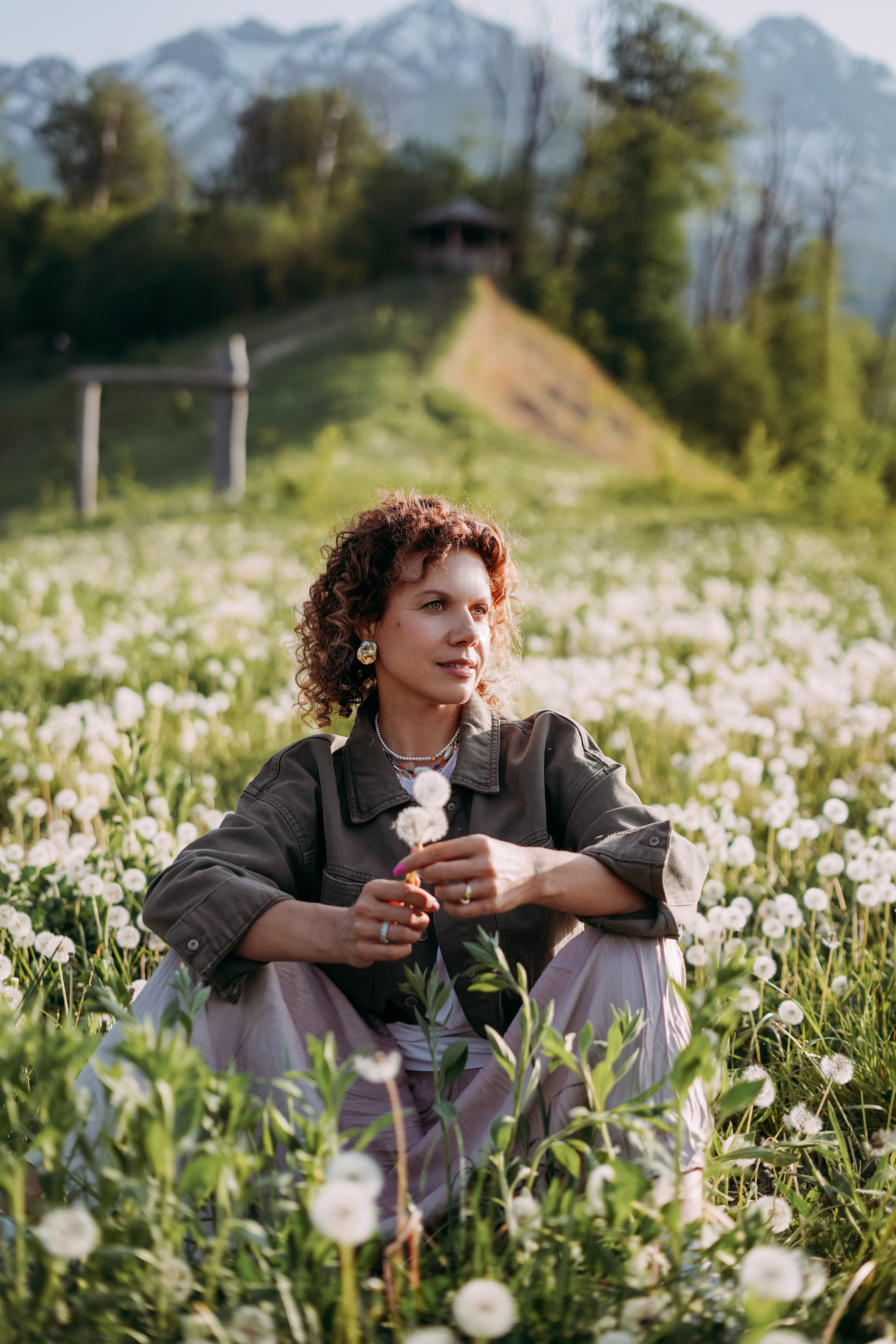 Апрель в горах. Фотосессия для Светланы в Красной Поляне. Фотограф в Сочи и Абхазии | Фототуры | September Air
