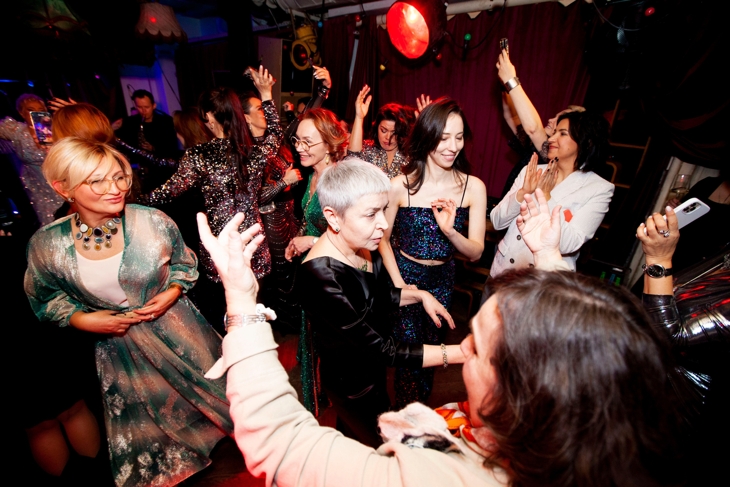 Новогодний корпоратив клуба путешествий Михаила Кожухова. Stanislav Baryshev — People. Emotions. Atmosphere