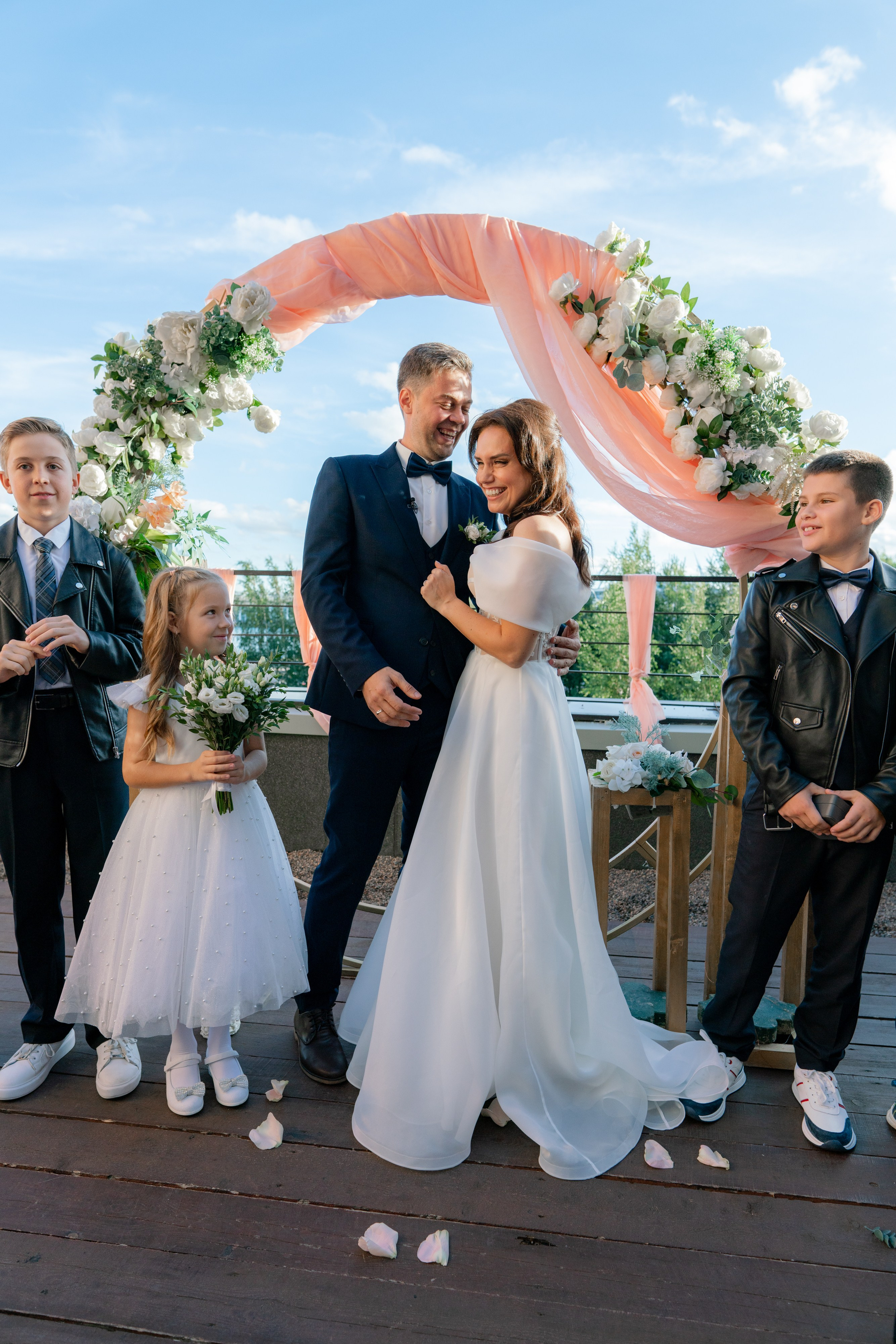 Свадебные фотографии победителей шоу Четыре свадьбы. Свадебный фотограф Александр Невский в Санкт-Петербурге