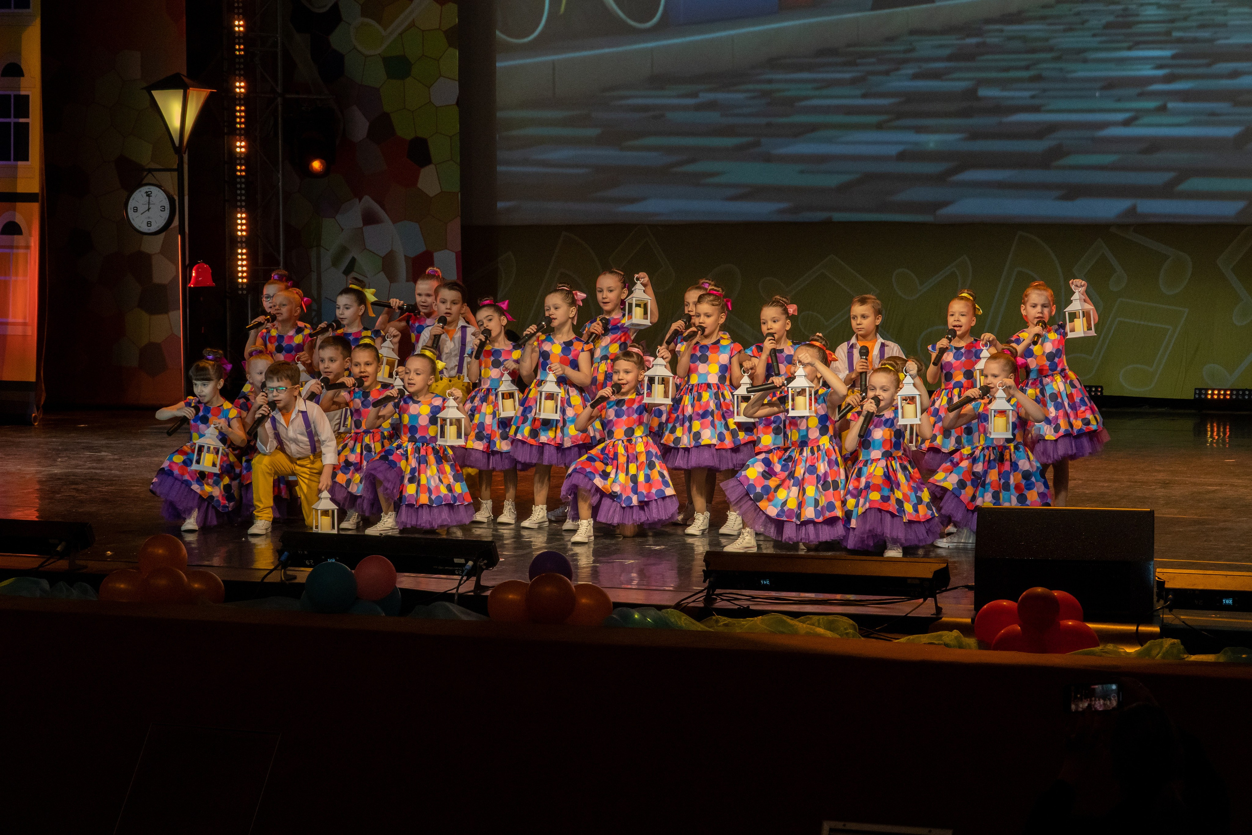 Фотосъёмка на гала-концерт, конкурсы, выступления, отчётные концерты и эвент-мероприятия. «Студия DRONAVT`s» — видеосъёмка и фотография г. Москва