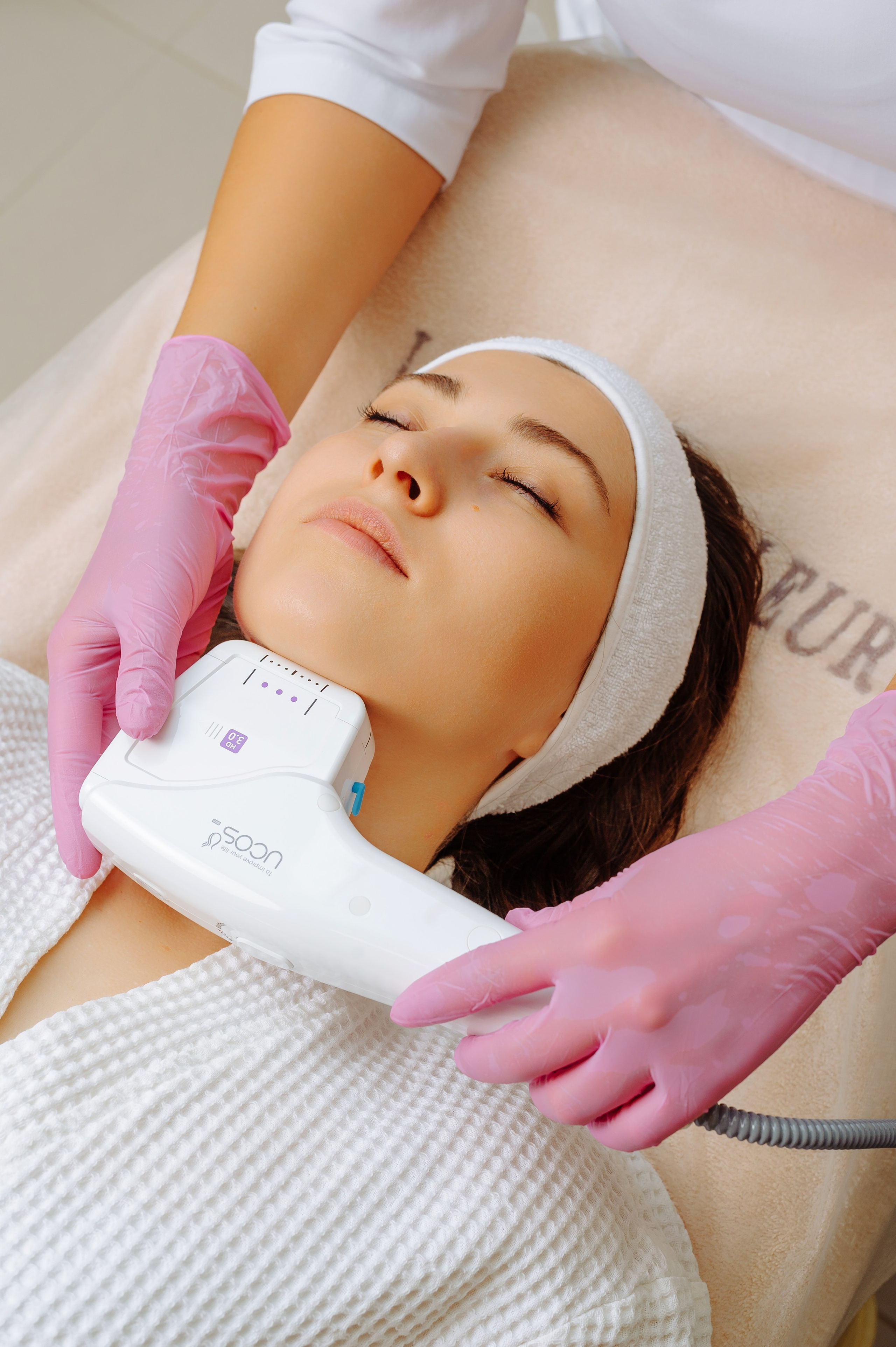 Косметологическая клиника «Луи де Флер». Фотограф в Екатеринбурге Артём Зайнетдинов