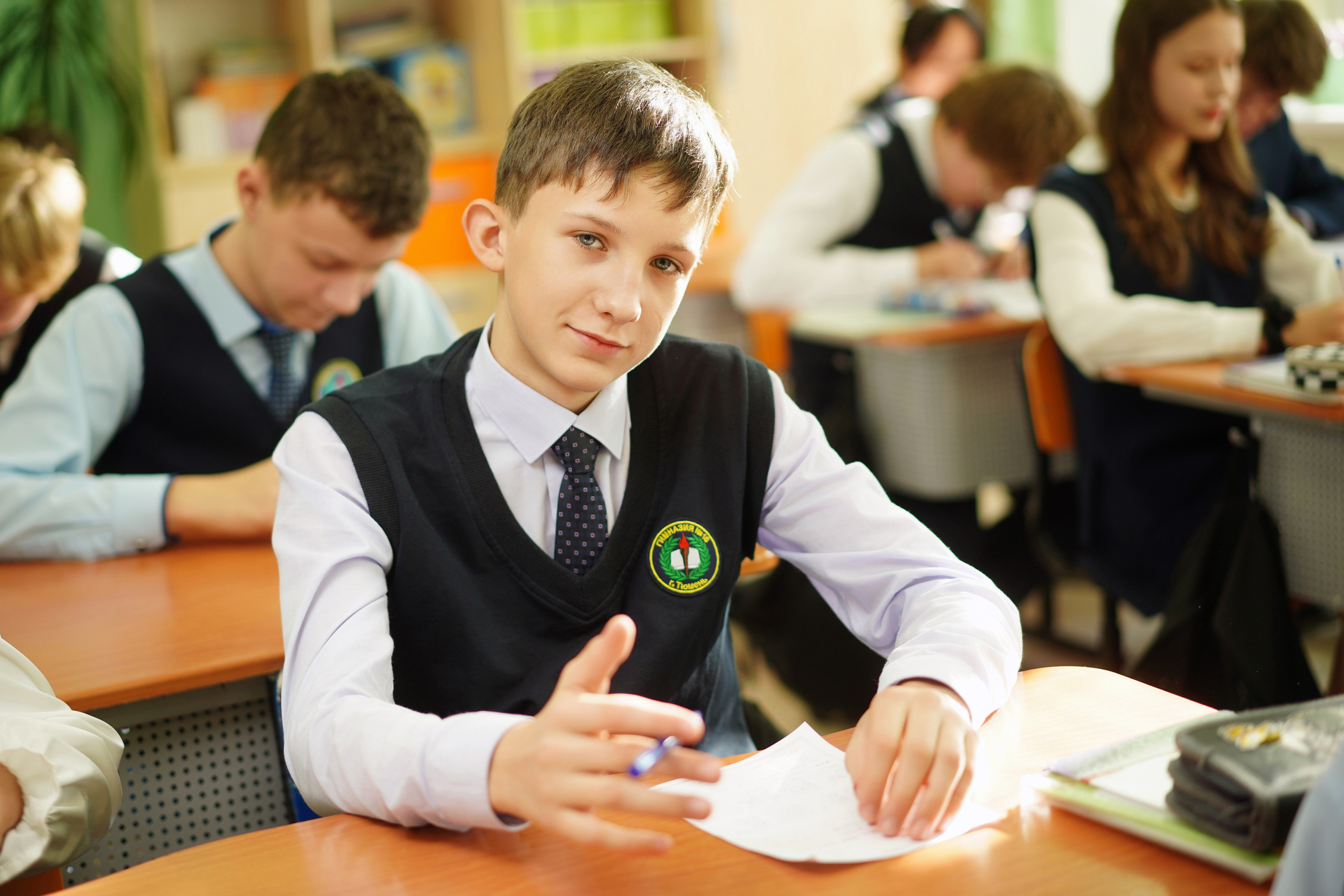 Виньетка + портреты. GOTRA — выпускные альбомы в Тюмени