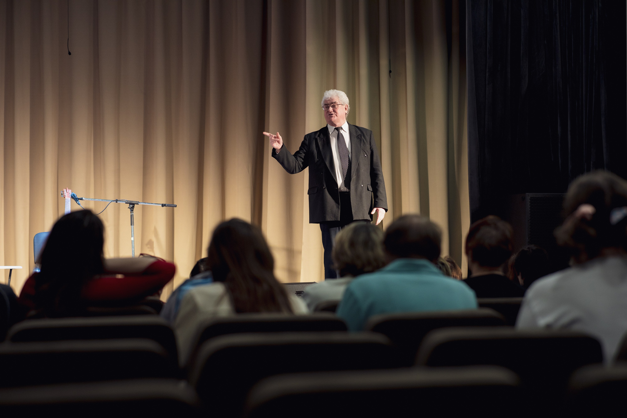 Концерт Константина Завалина в Клевер центре. Каменск-Уральский. Фотограф в городе Каменск-Уральский — Метелёв Андрей