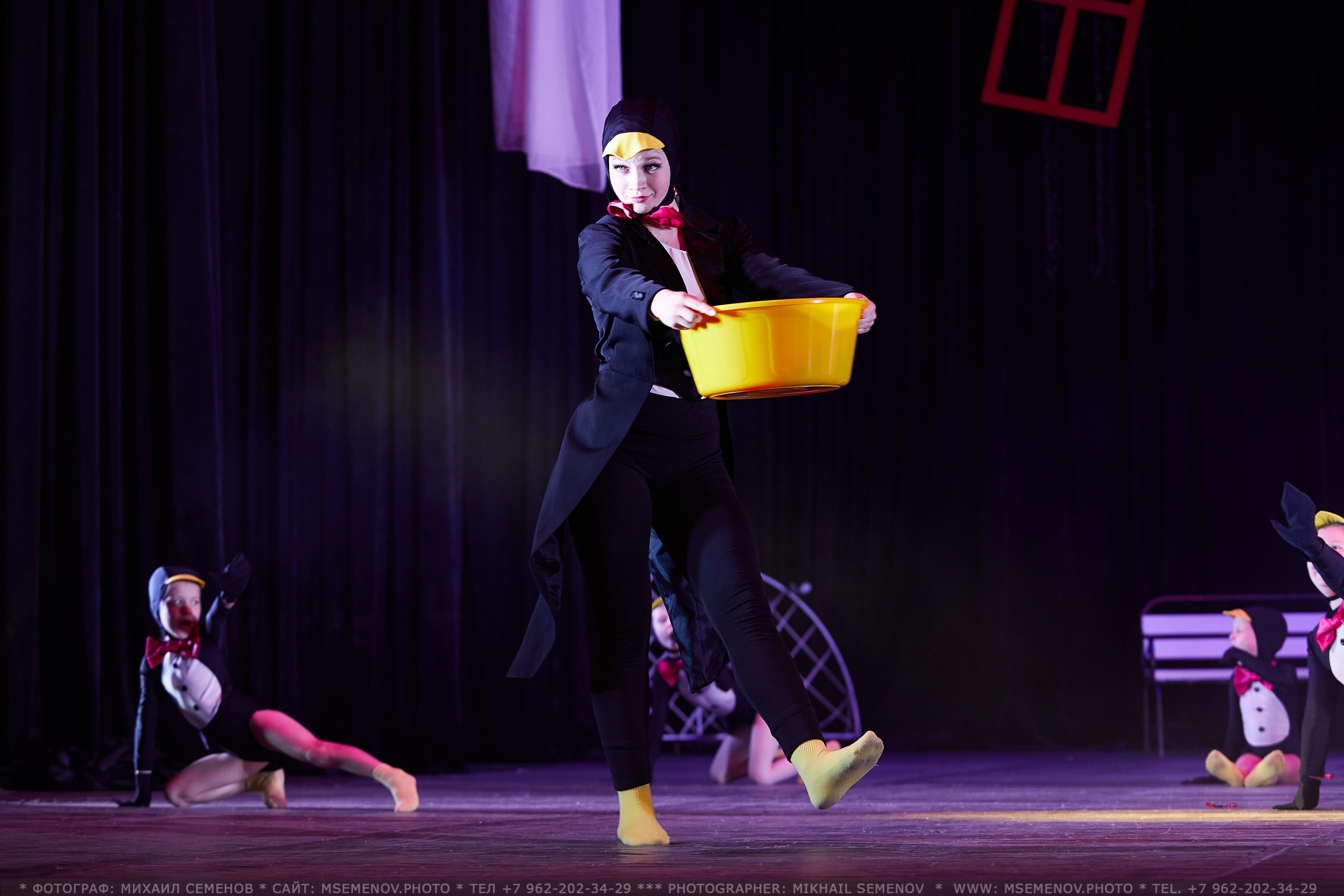 АНОНС фоторепортажа «Танцуй вопреки…» Танцевальный клуб «Априори». Фотограф, фотопроекты Михаила Семенова в Ярославле. Фотошкола