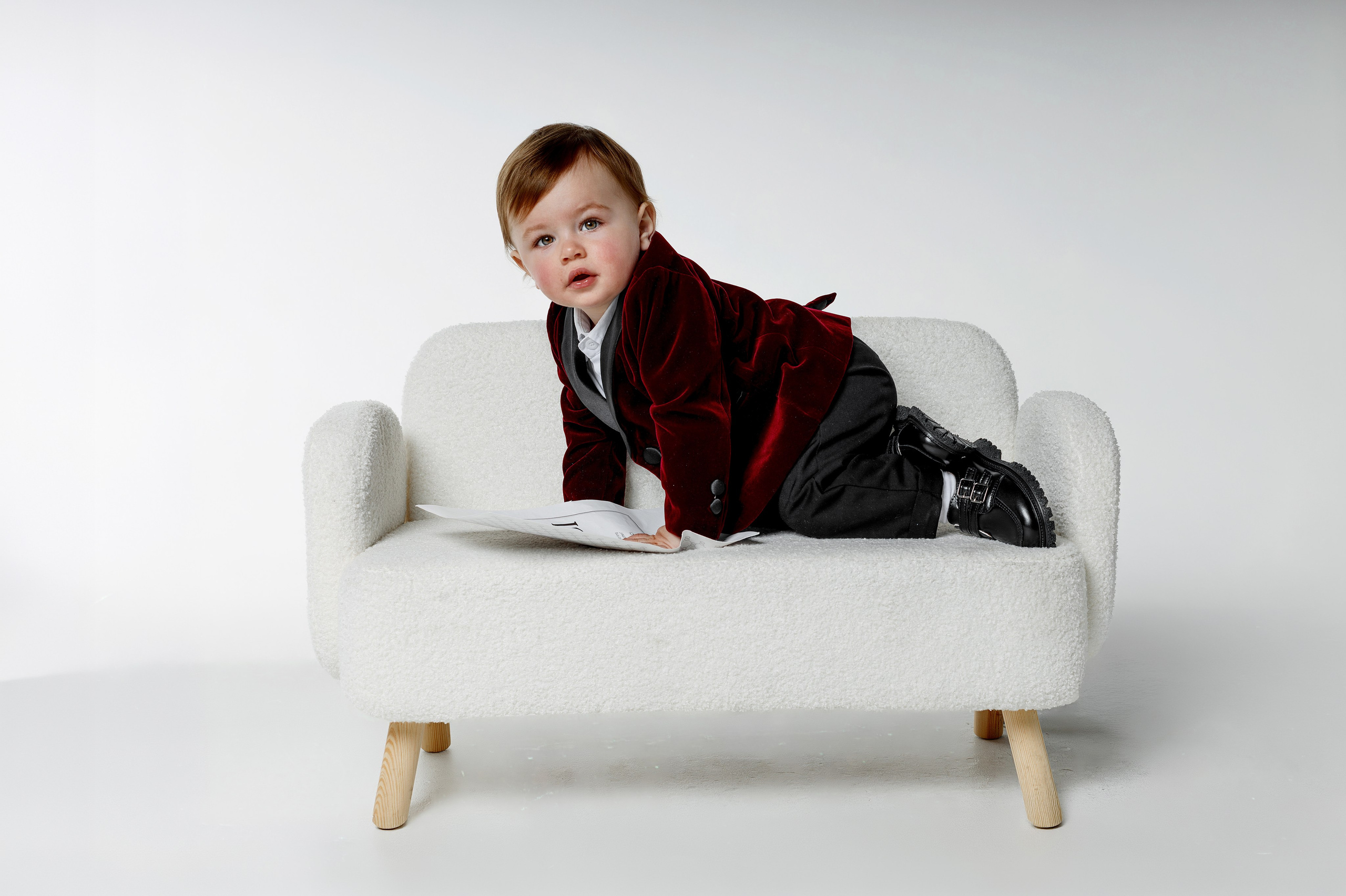 Фотосессия на 1 годик в Сочи. Детский студийный фотограф Сочи