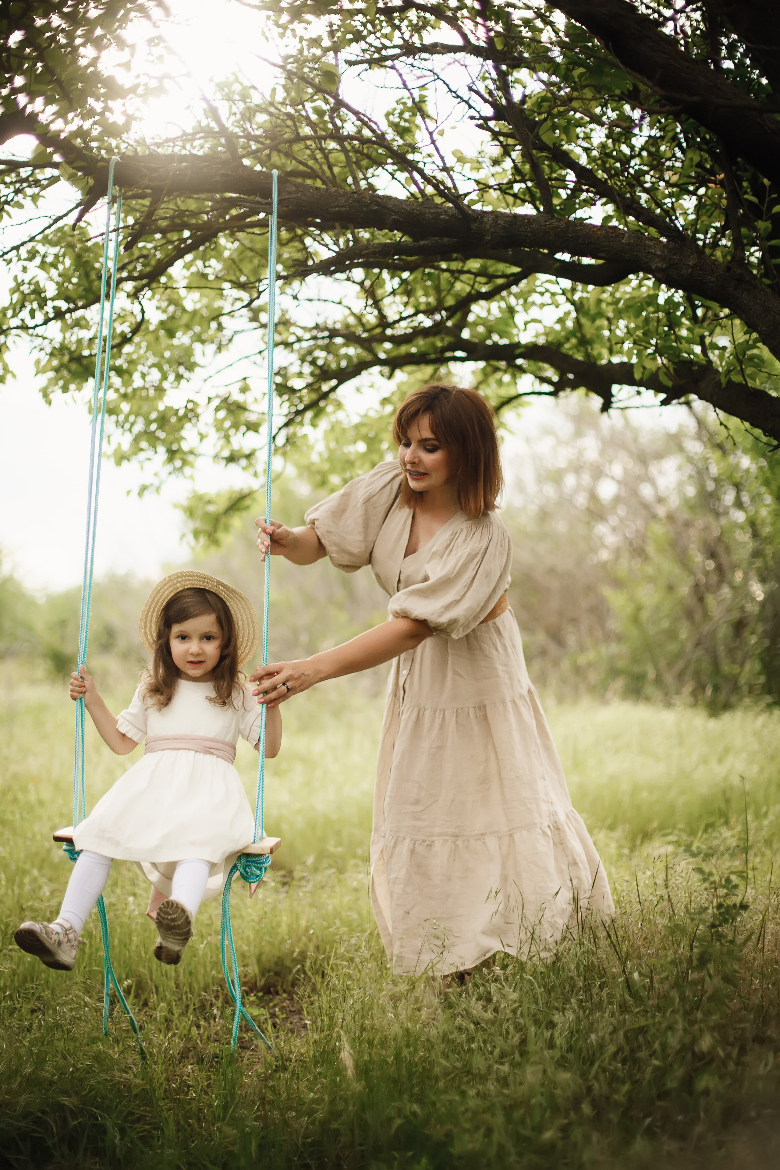 Фотосессия мама и дочь на природе. Алексеева Татьяна свадебный фотограф Краснодар, Краснодарский край