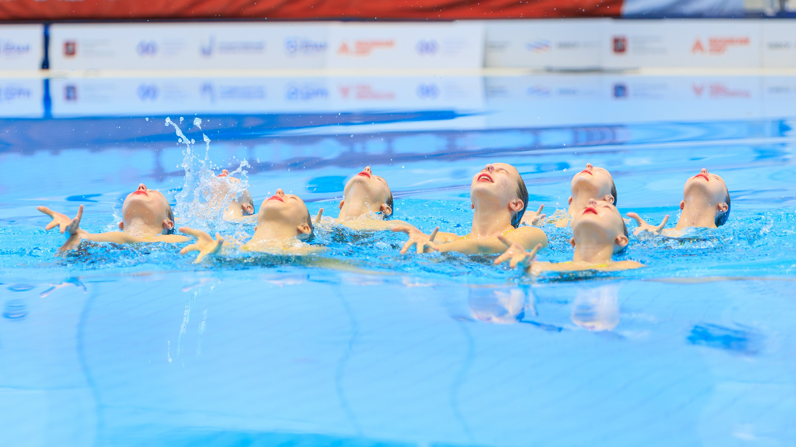 Первенство России по синхронному плаванию группа — техническая программа. Выпускные альбомы и школьный фотограф в Подольске, Троицке, Щербинке, Москве и Московской области