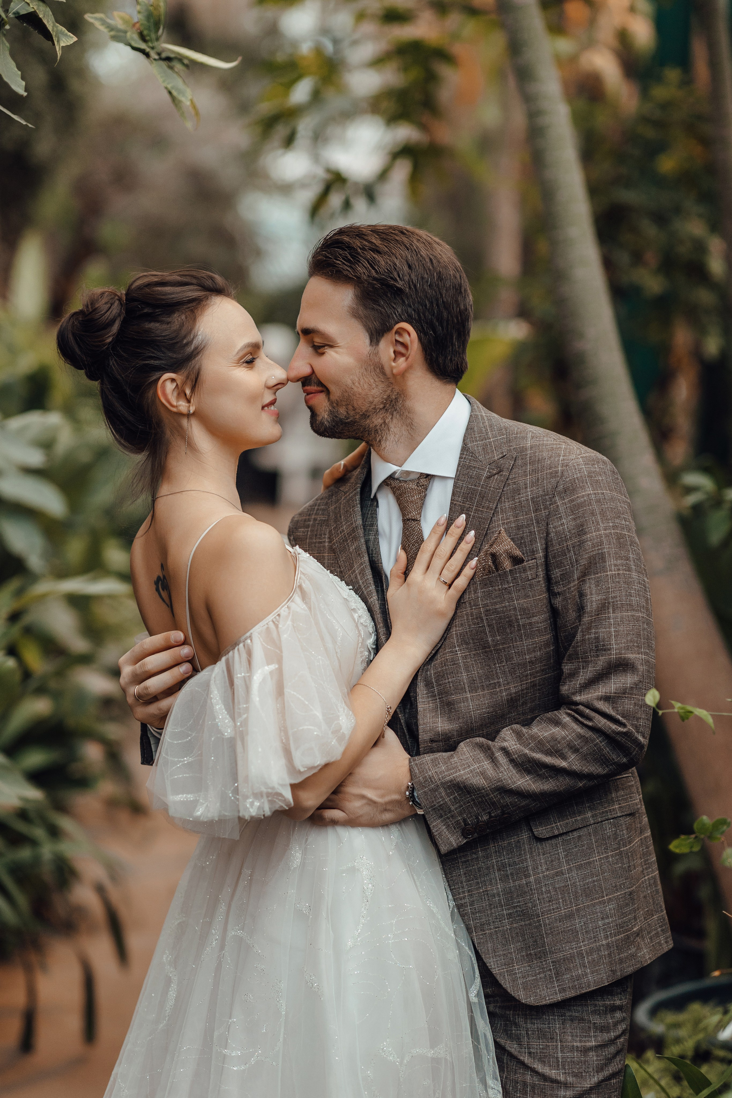 Свадебная фотосессия в Оранжерее Аптекарский огород