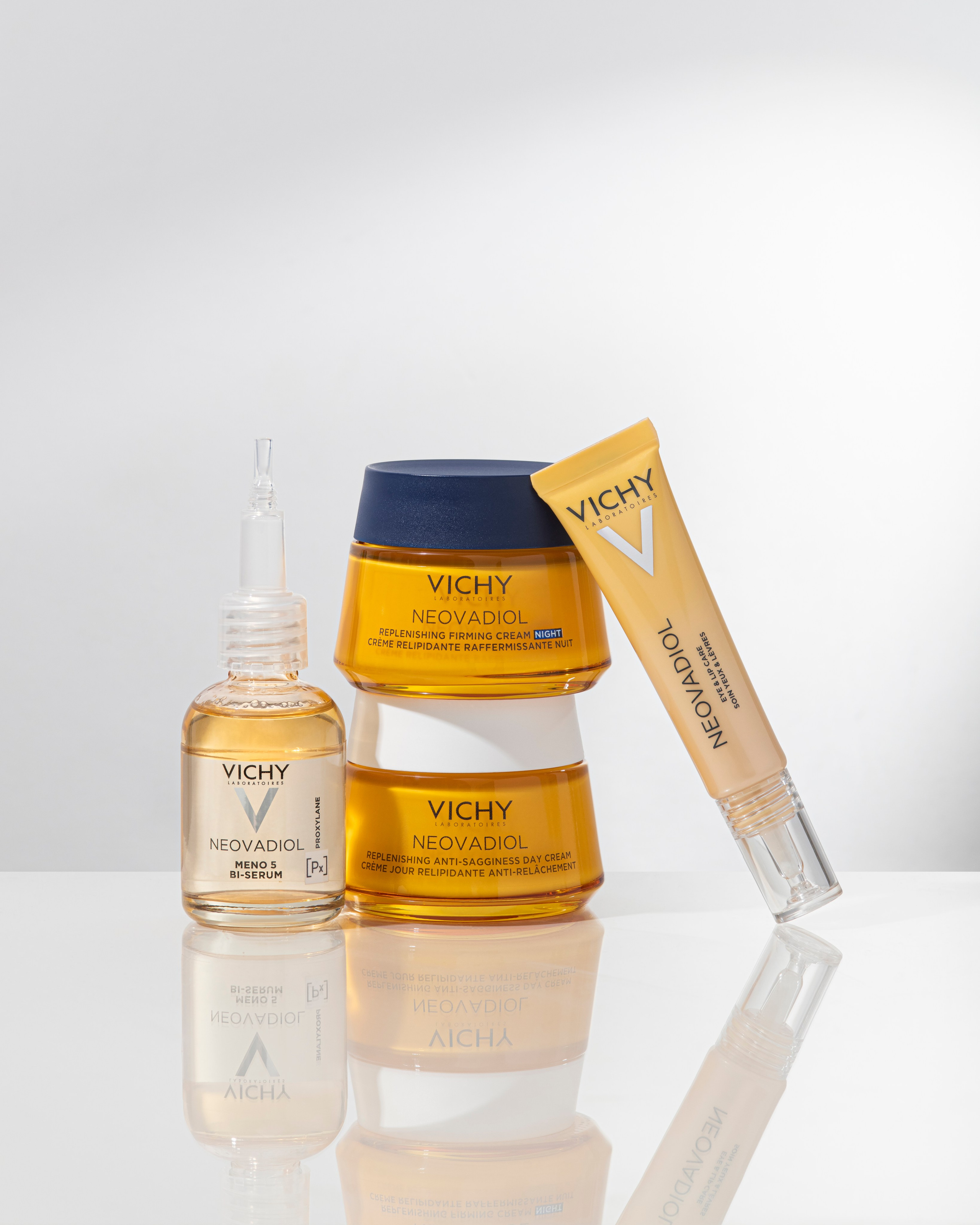 L`oreal. Партнерство по созданию контtнта для страниц брендов Vichy и La roche-posay. Предметный фотограф. Москва. Продюсирование съемок, Set-design & пост-продакшн, E-commerce контент