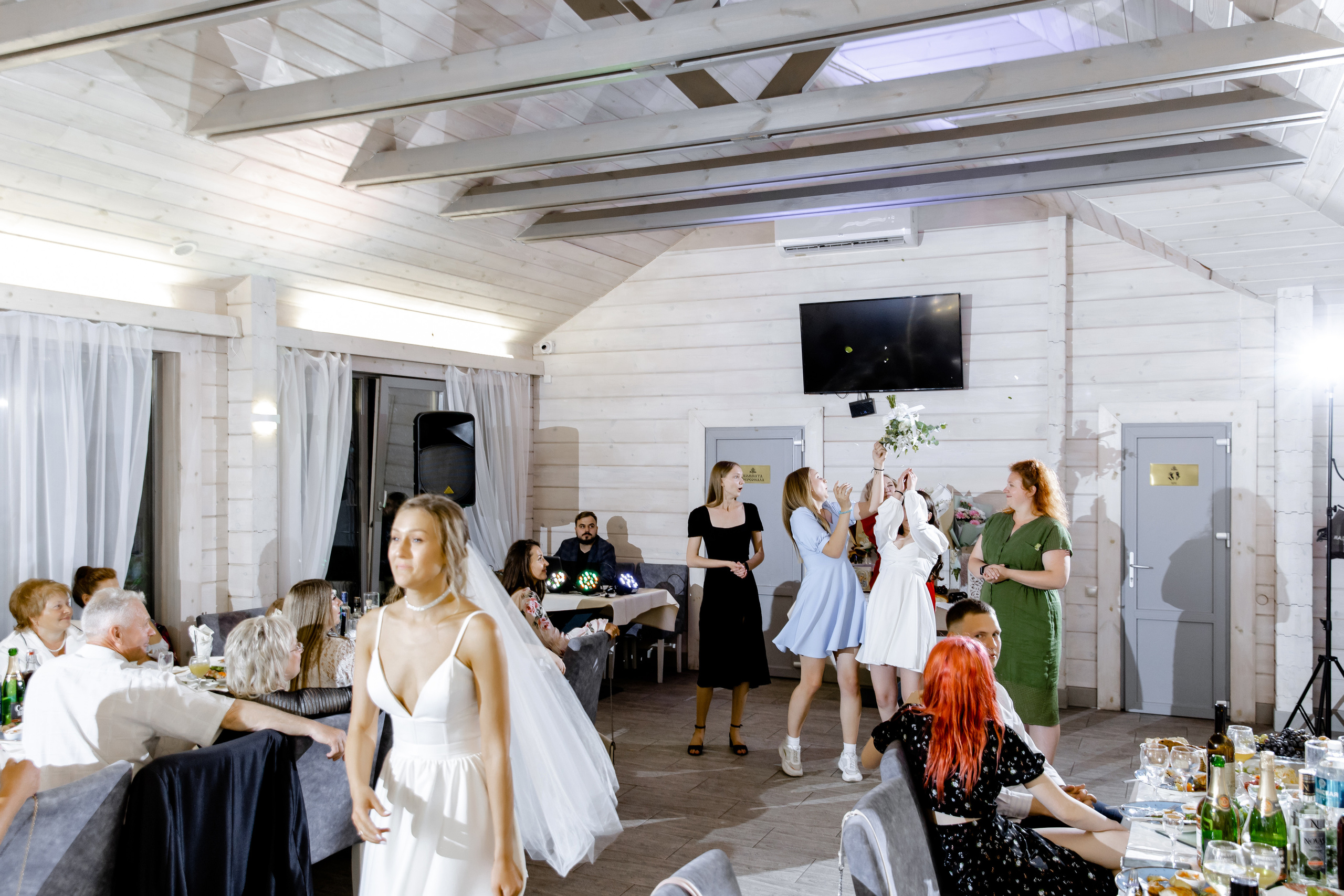 Свадебный день Кости и Ани. Свадебный фотограф Анна Бабахина