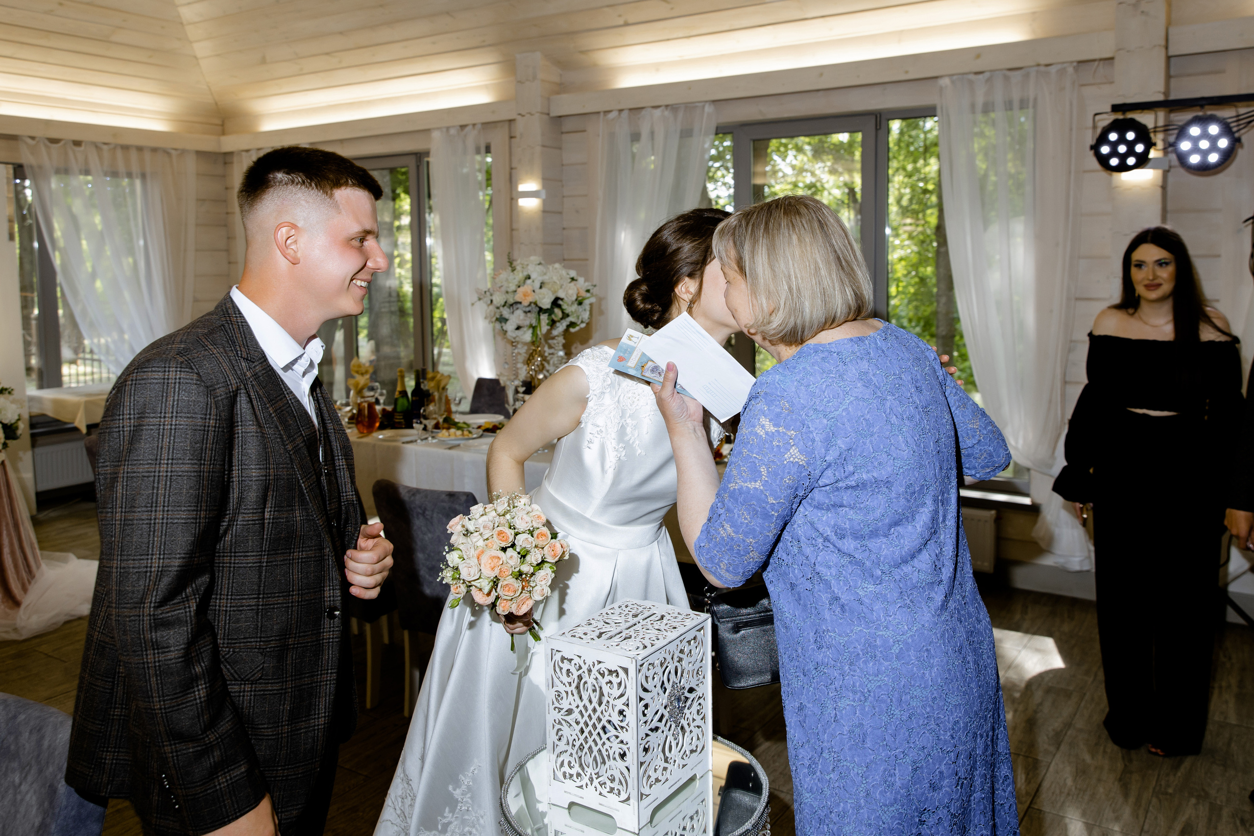 Свадебный день Леши и Вики. Свадебный фотограф Анна Бабахина