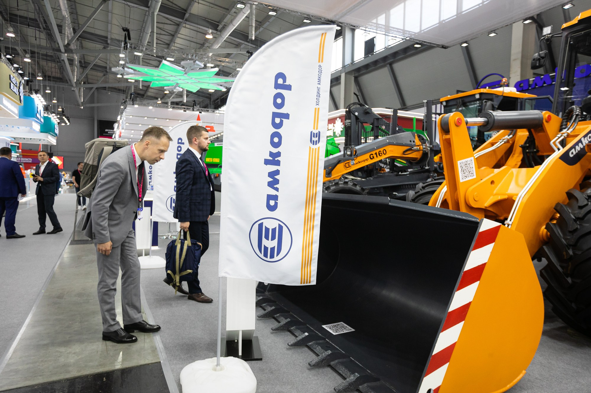 Фотограф на выставку или экспо Крокус сити | Фотограф Антон Матвеев. Свадебный фотограф в Москве | Антон Матвеев