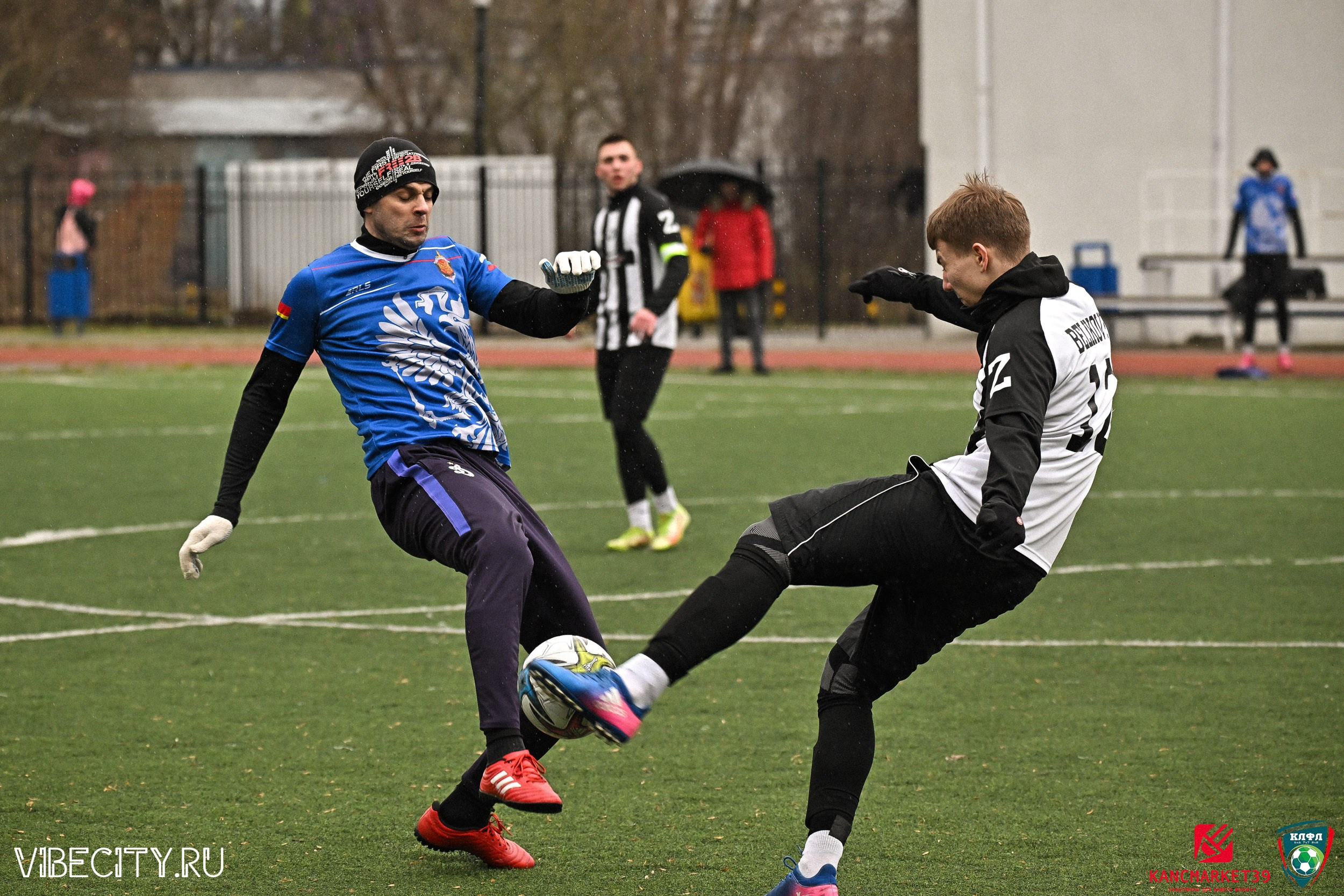 XX ЧЕМПИОНАТ КАЛИНИНГРАДСКОЙ ЛФЛ КАНЦМАРКЕТ39 сезона 2024–2025 гг. VIBECITY.RU Вайб Сити Ру Фоторепортажи Фотоотчеты Калининград