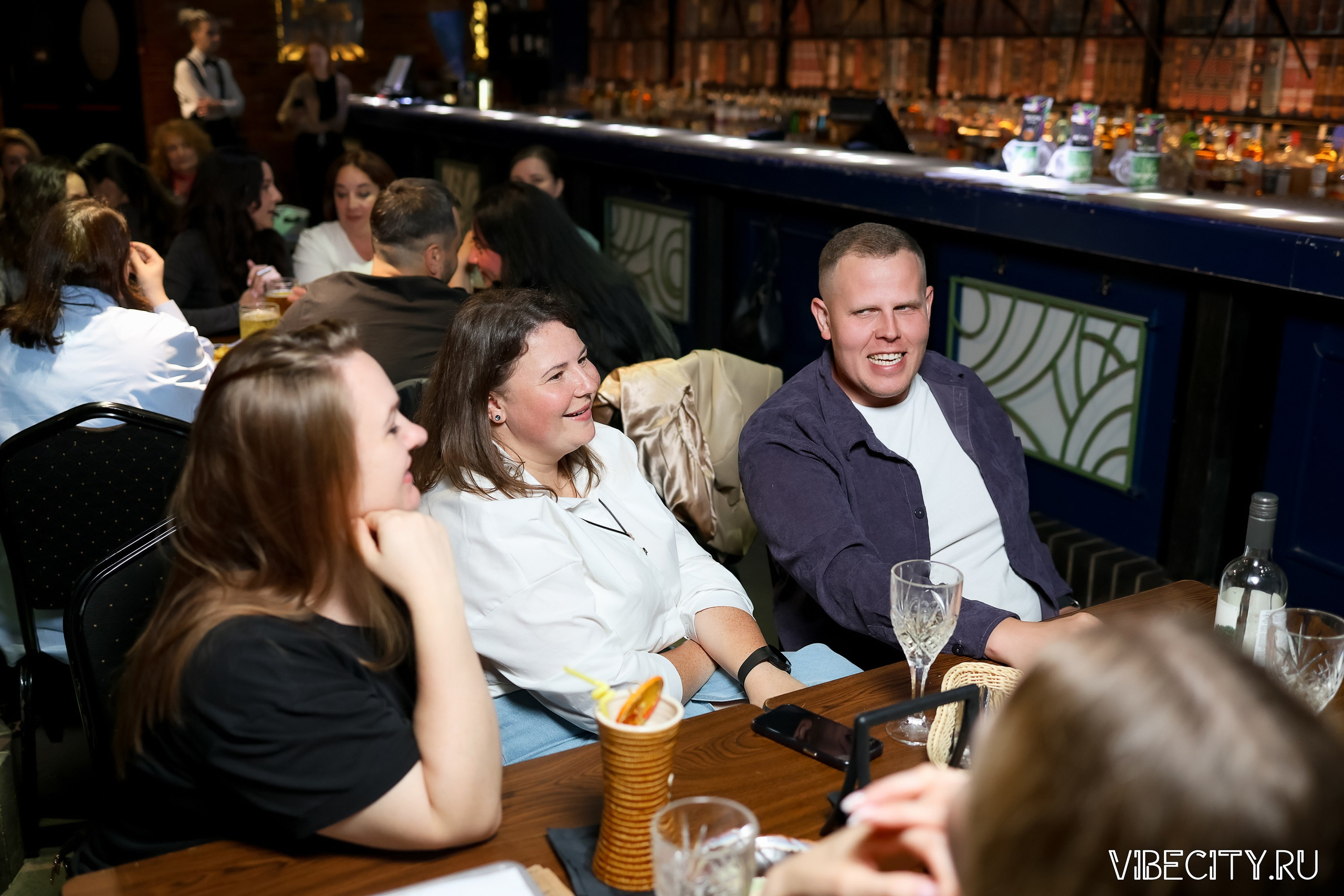 КВИЗ WHOIS. VIBECITY.RU Вайб Сити Ру Фоторепортажи Фотоотчеты Калининград