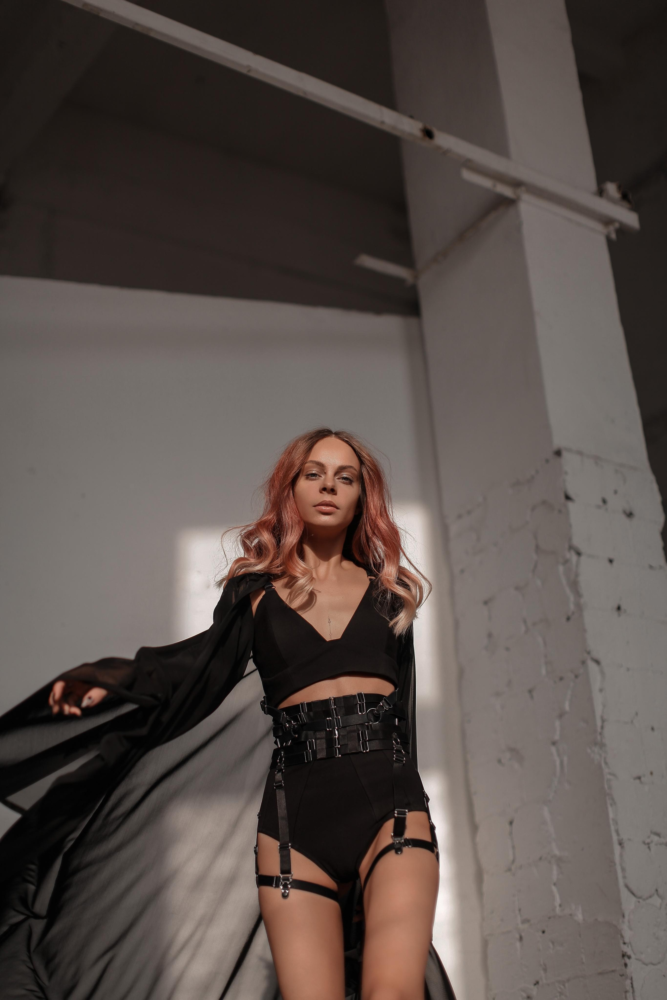 Комплект 'Dark Fetiche'. Лиза Бродская — фотограф в Москве