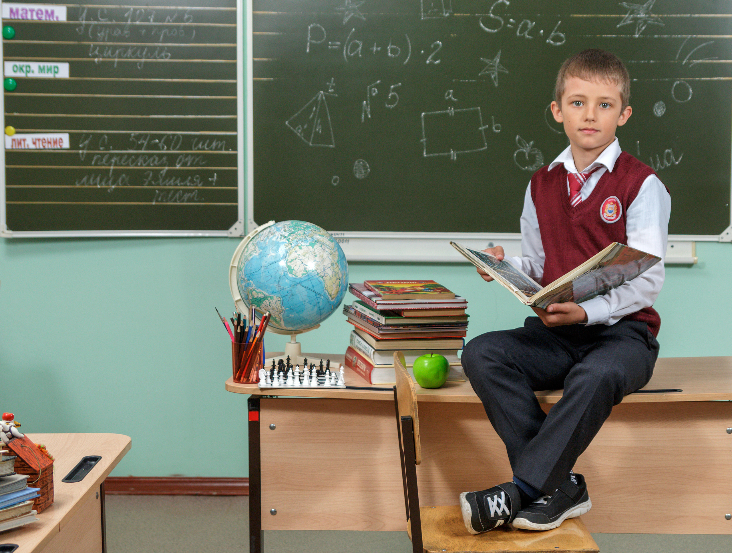 Для школьников — 1100 руб. Школьный фотограф/видеограф в Санкт-Петербурге Константин Ольхин