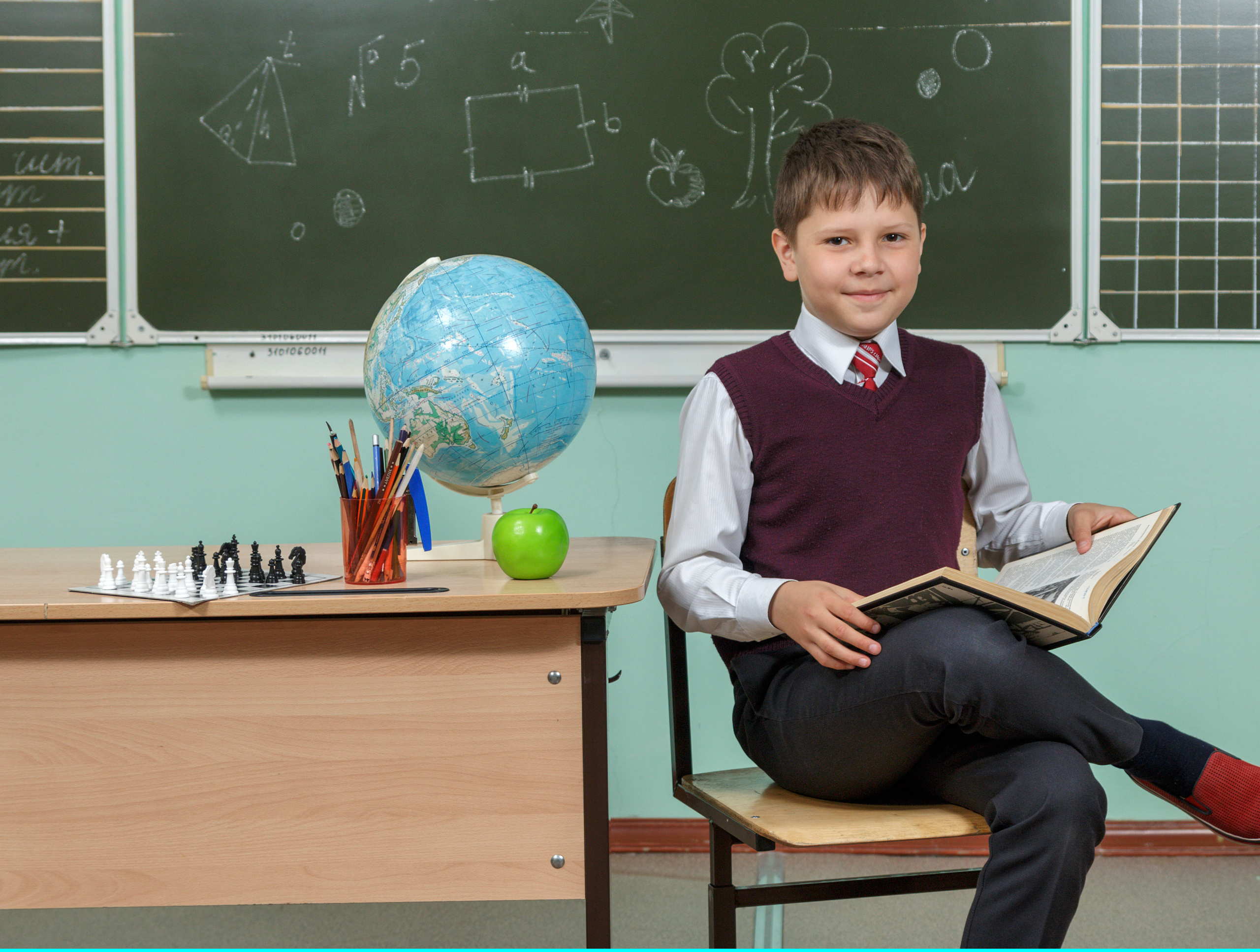 Для школьников — 1100 руб. Школьный фотограф/видеограф в Санкт-Петербурге Константин Ольхин