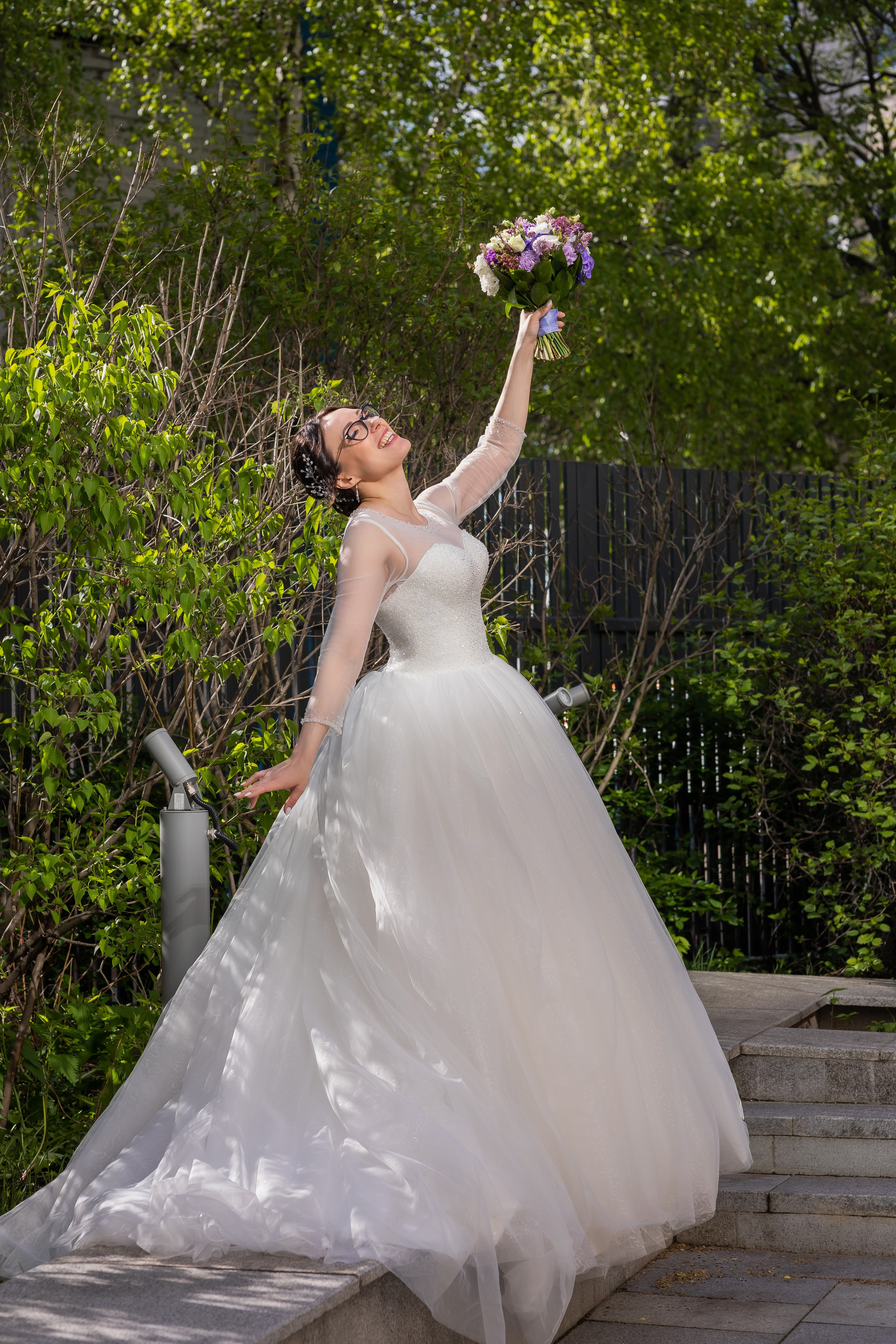 Миша и Маша. Весенняя свадьба 18.04.2023. Семейный фотограф в Москве Наталья Чуб, заказать Фотокнигу