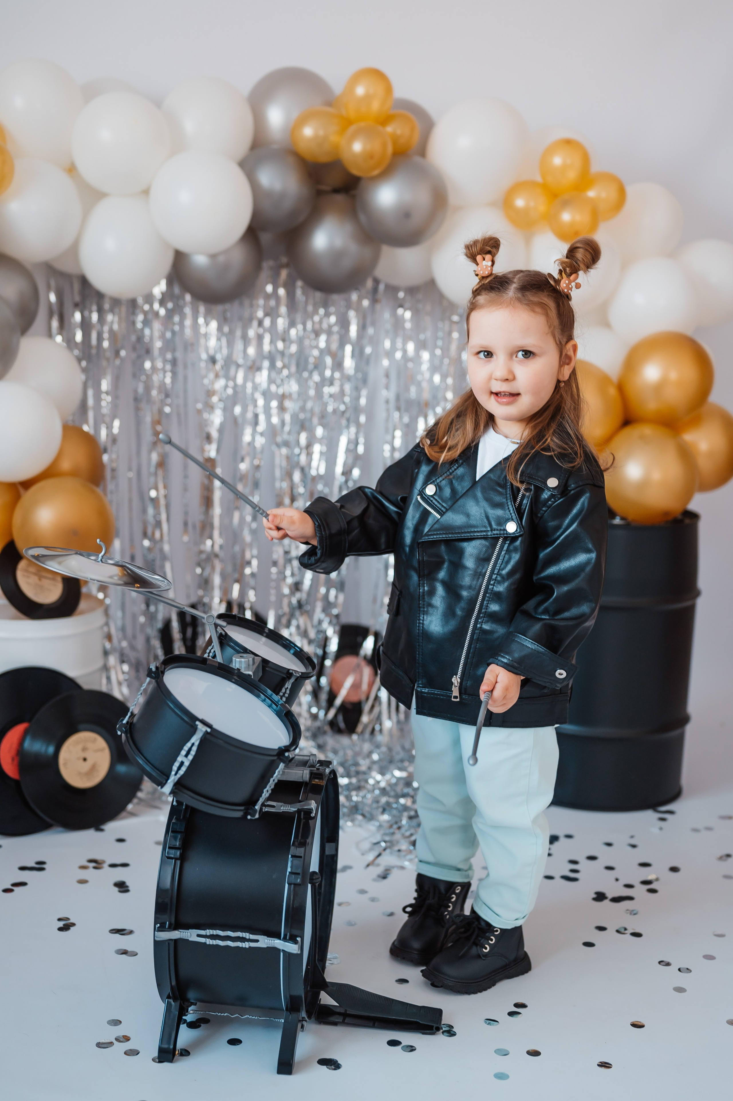 Именинник. Детский и семейный фотограф в Красноярске. Фотосессии новорожденных малышей до 1 месяца