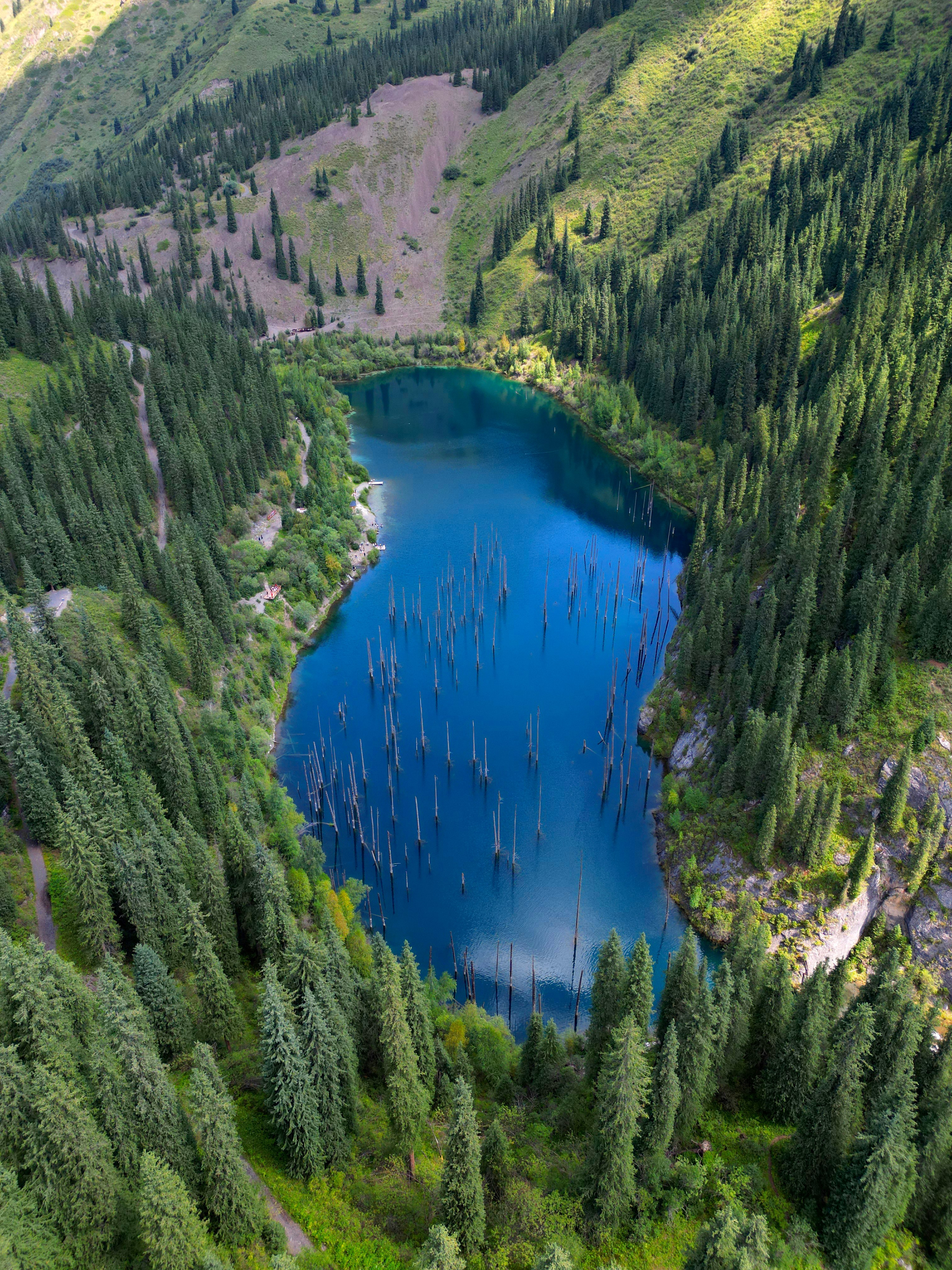 Два озера Каинды и Кольсай за один день — экскурсия из Алматы