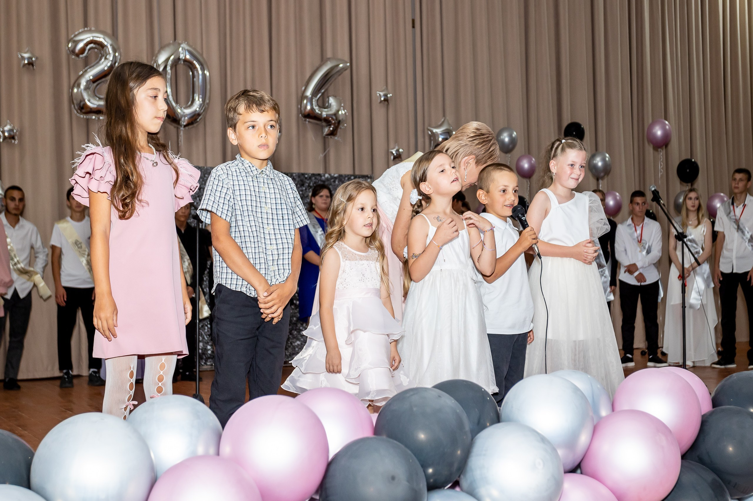 Вручение аттестата 2024 г. Выпускные альбомы Майкоп, Краснодар Елена Золотарева