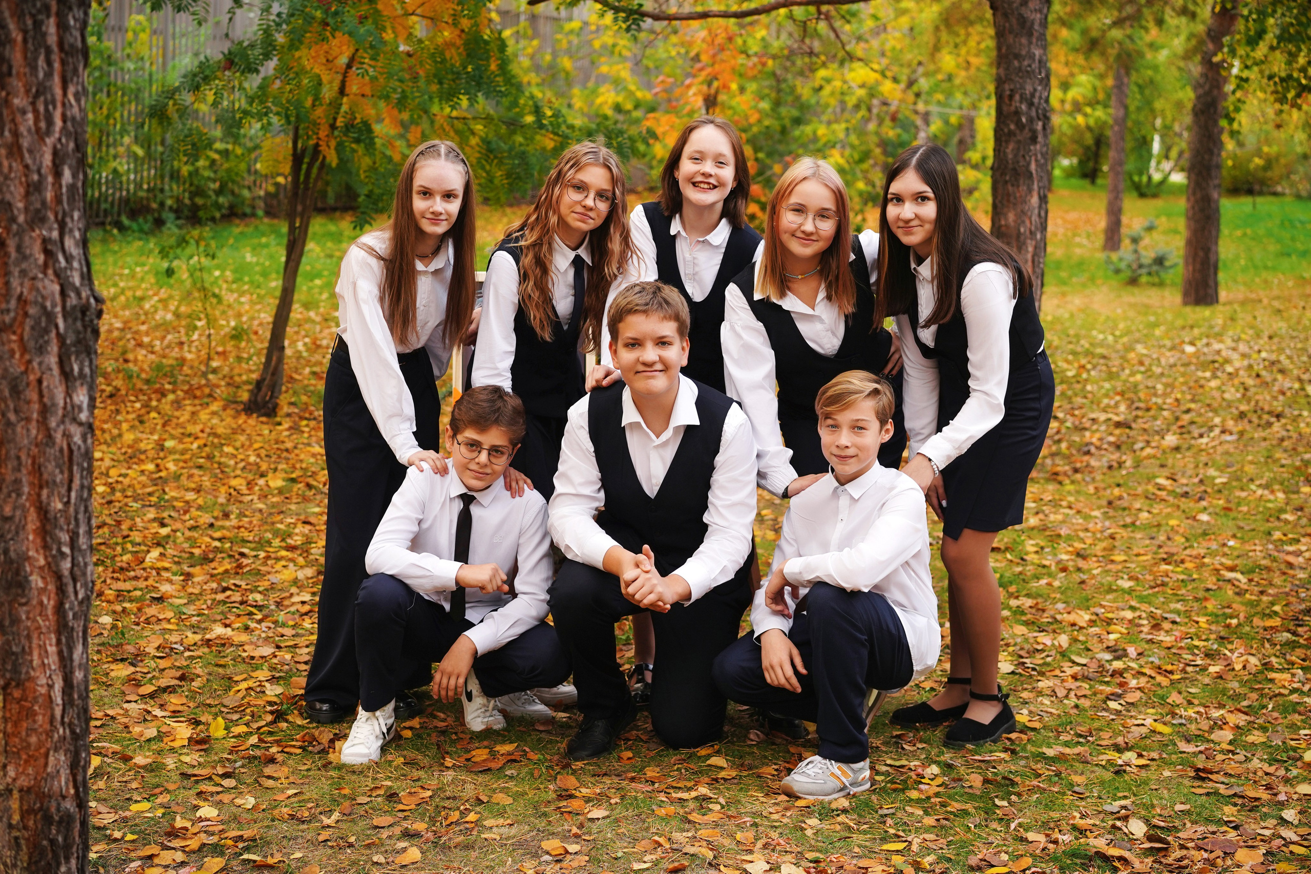 Виньетка + портреты. GOTRA — выпускные альбомы в Тюмени